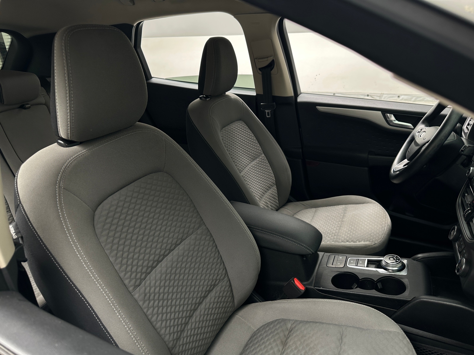 Thumbnail: 2020 Ford Escape - 2