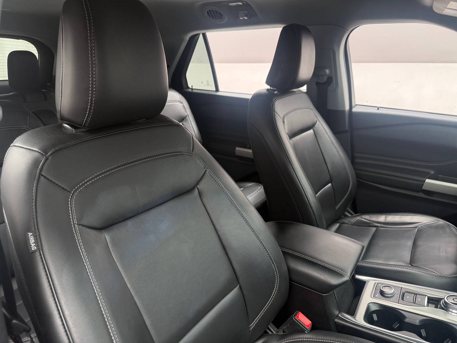 Thumbnail: 2022 Ford Explorer - 2