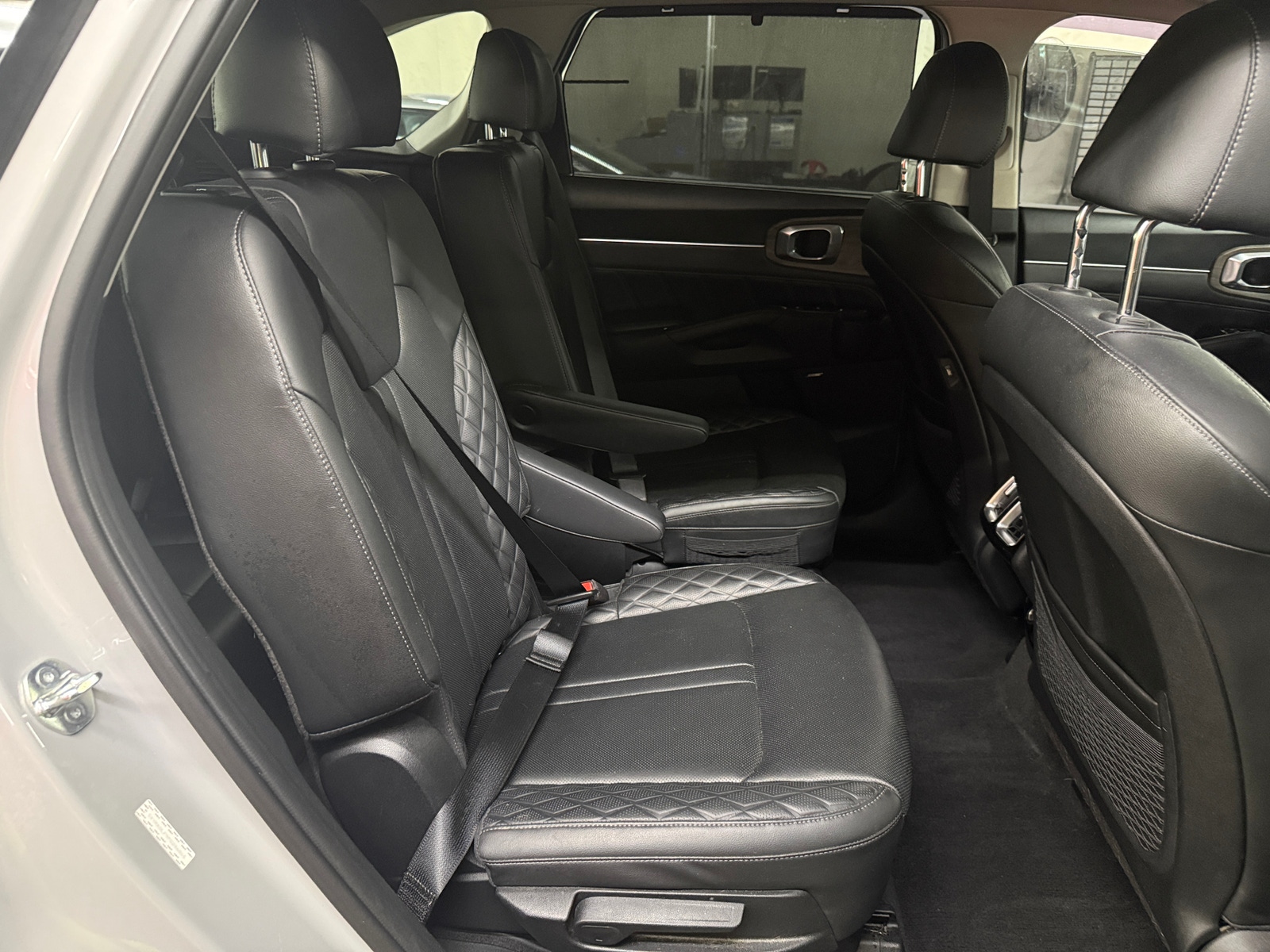 Thumbnail: 2023 Kia Sorento - 5