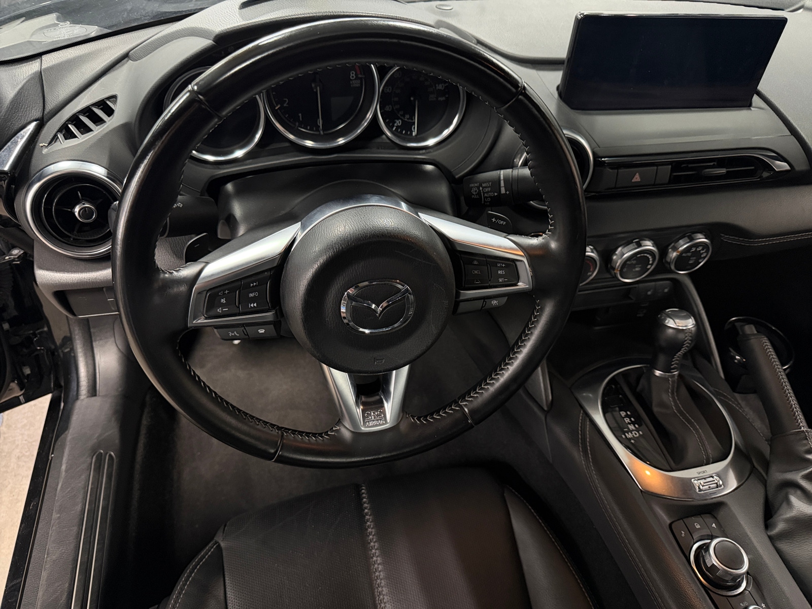 Thumbnail: 2025 Mazda MX-5 Miata - 4