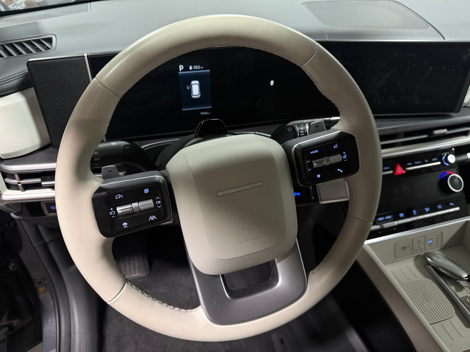 Thumbnail: 2026 Hyundai Santa Fe - 4