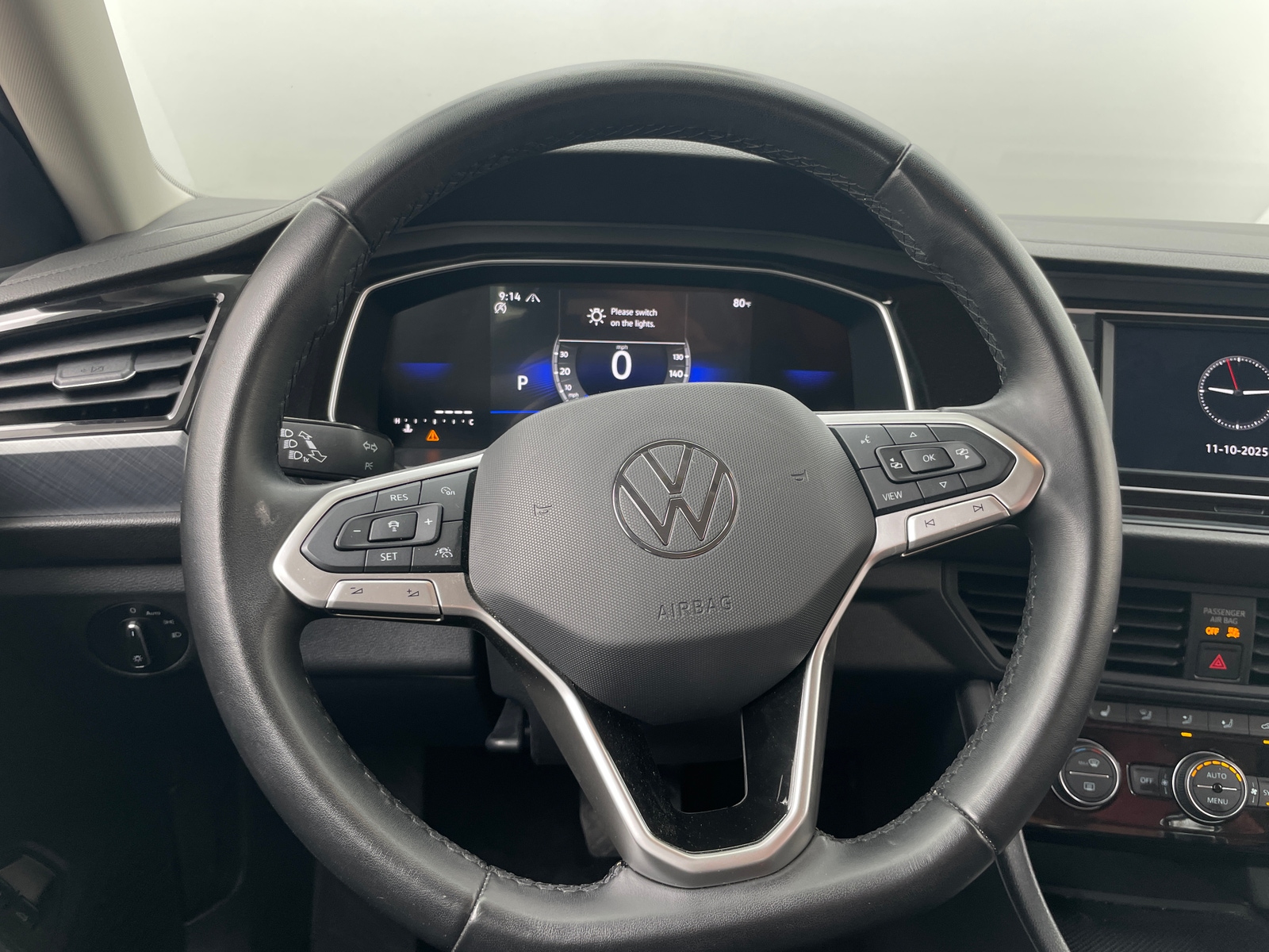Thumbnail: 2024 Volkswagen Jetta - 4