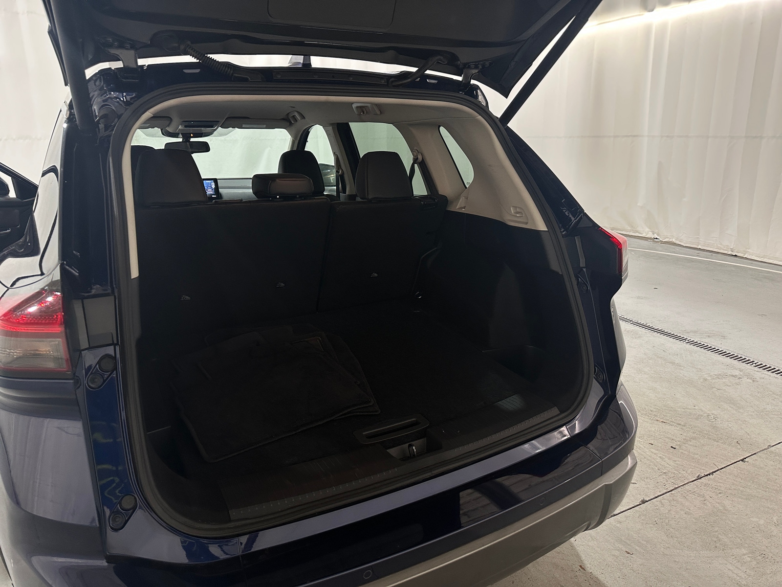 Thumbnail: 2026 Nissan Rogue - 6
