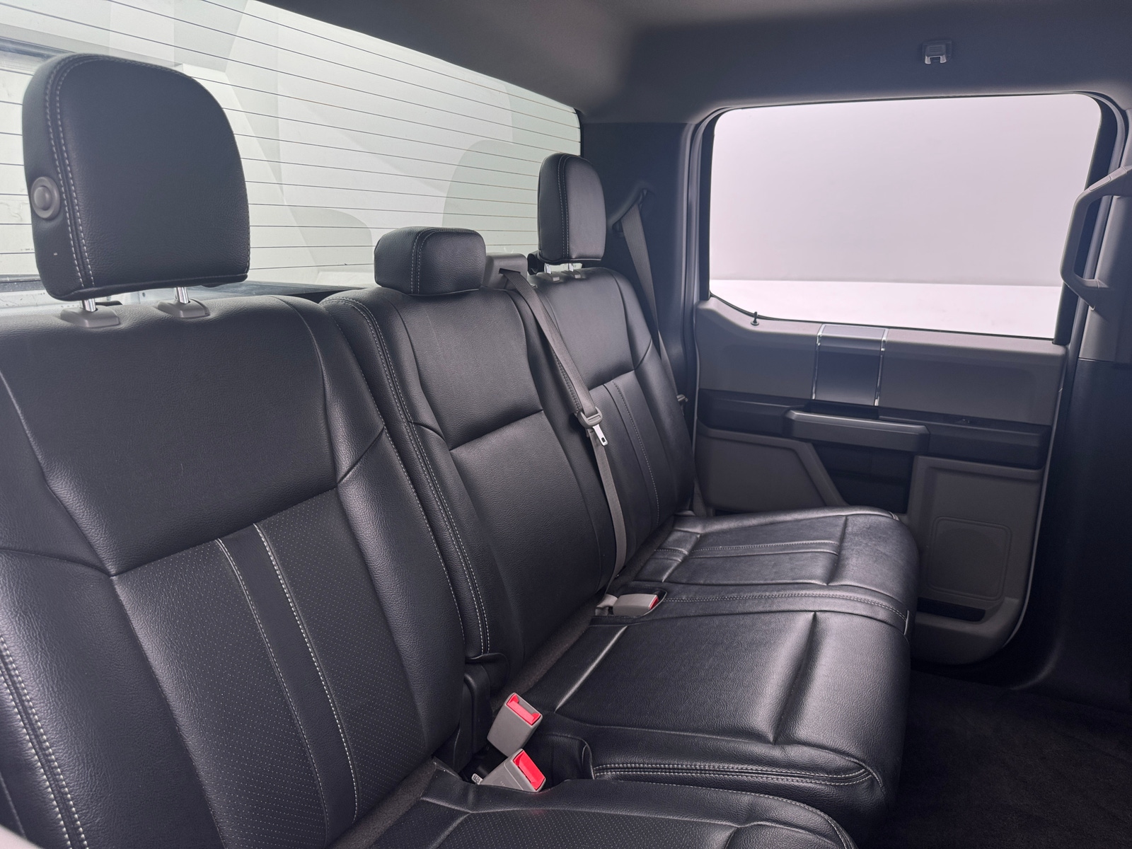Thumbnail: 2018 Ford Econoline - 6