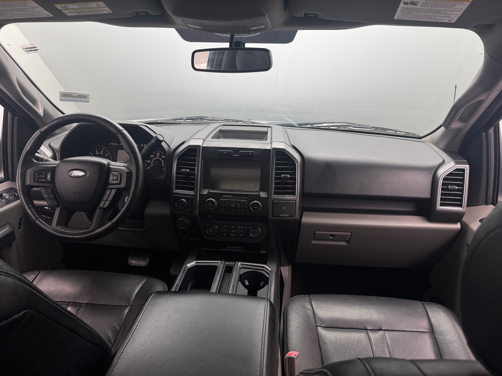 Thumbnail: 2018 Ford Econoline - 3