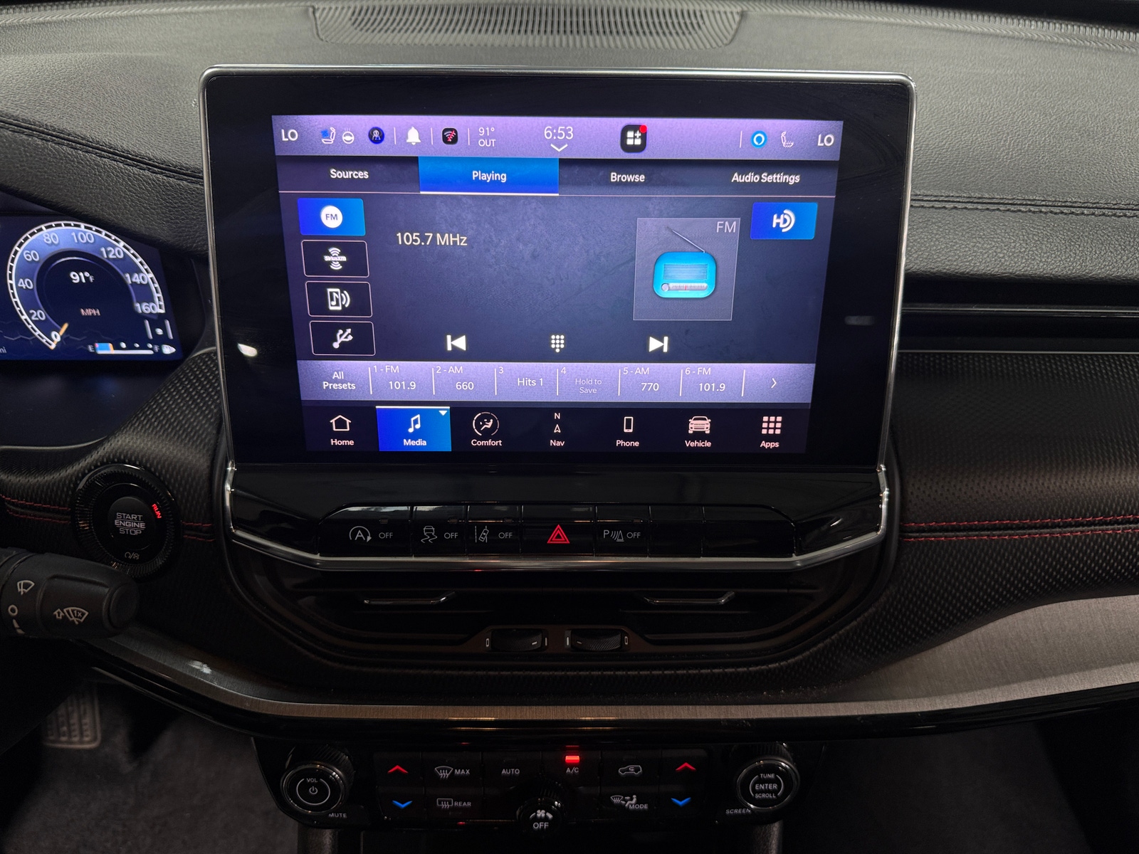 Thumbnail: 2022 Jeep Compass - 3