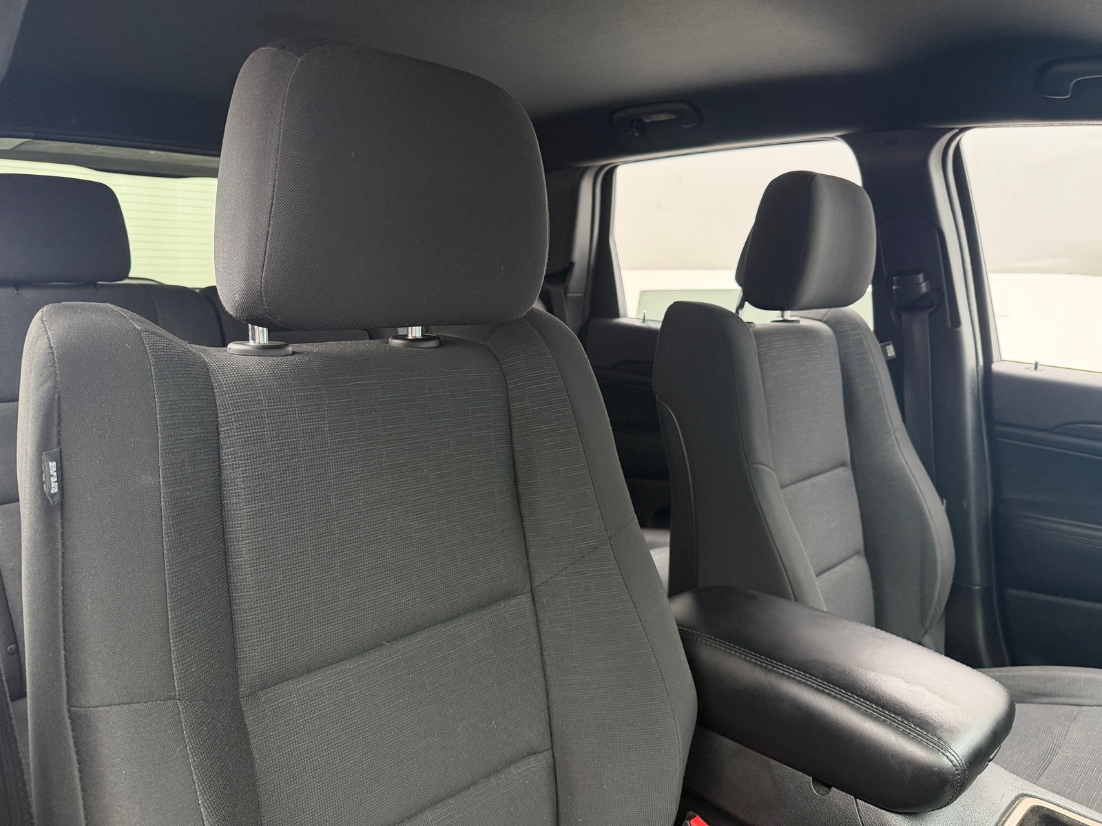 Thumbnail: 2014 Jeep Grand Cherokee - 2