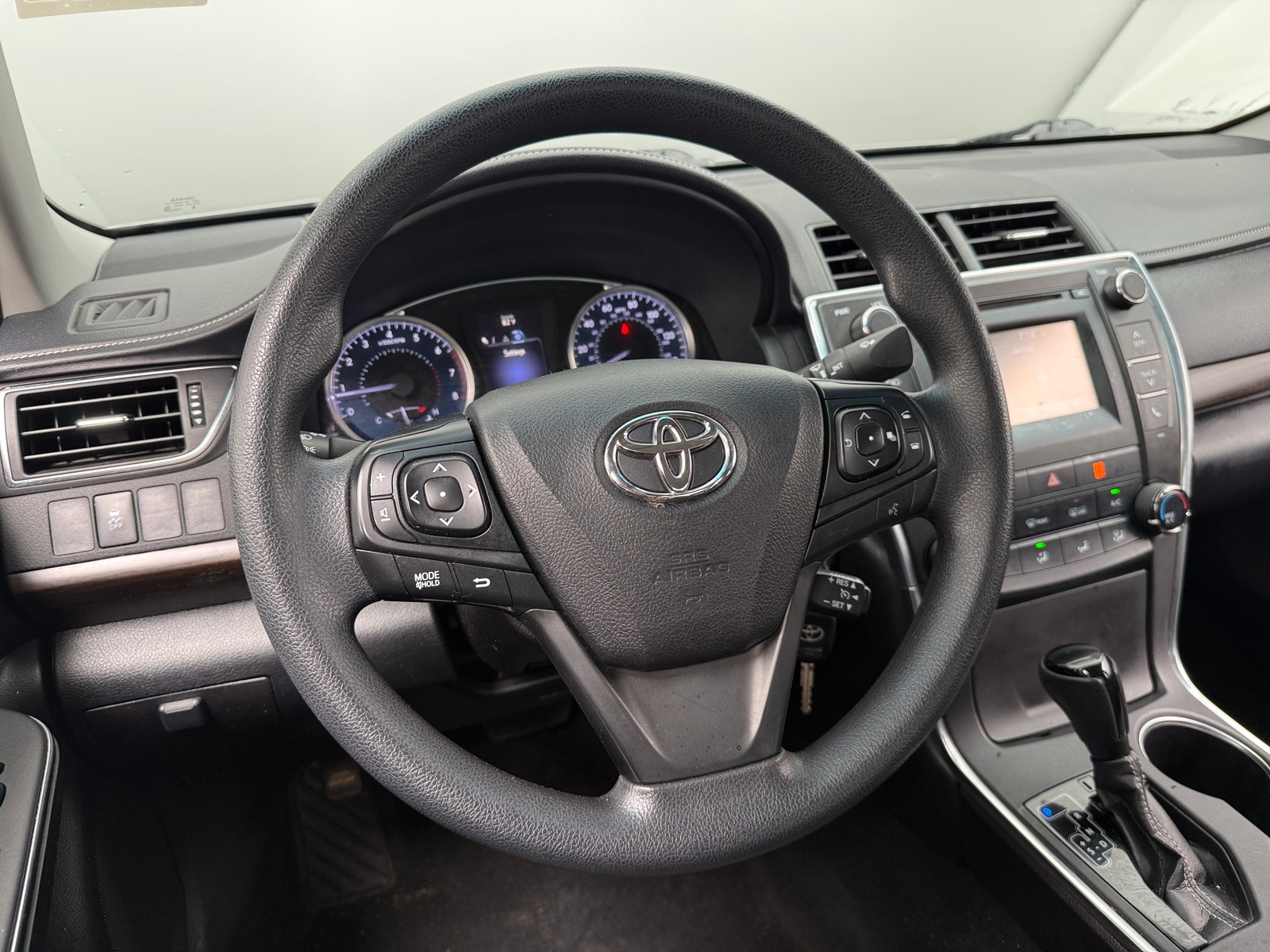 Thumbnail: 2016 Toyota Camry - 5