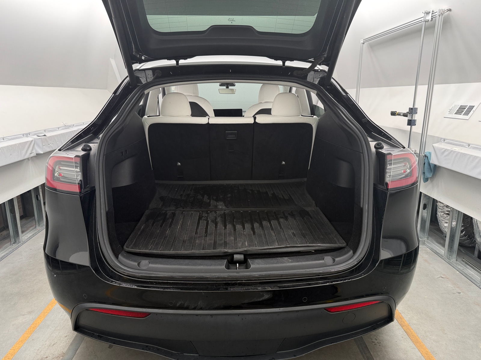 Thumbnail: 2021 Tesla Model Y - 6