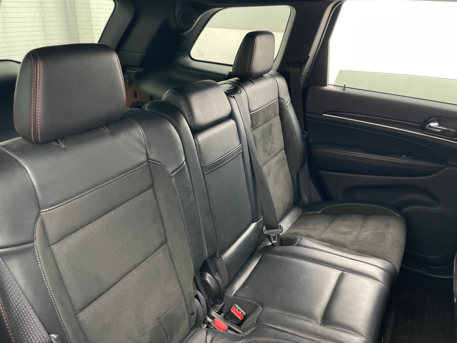 Thumbnail: 2019 Jeep Grand Cherokee - 5