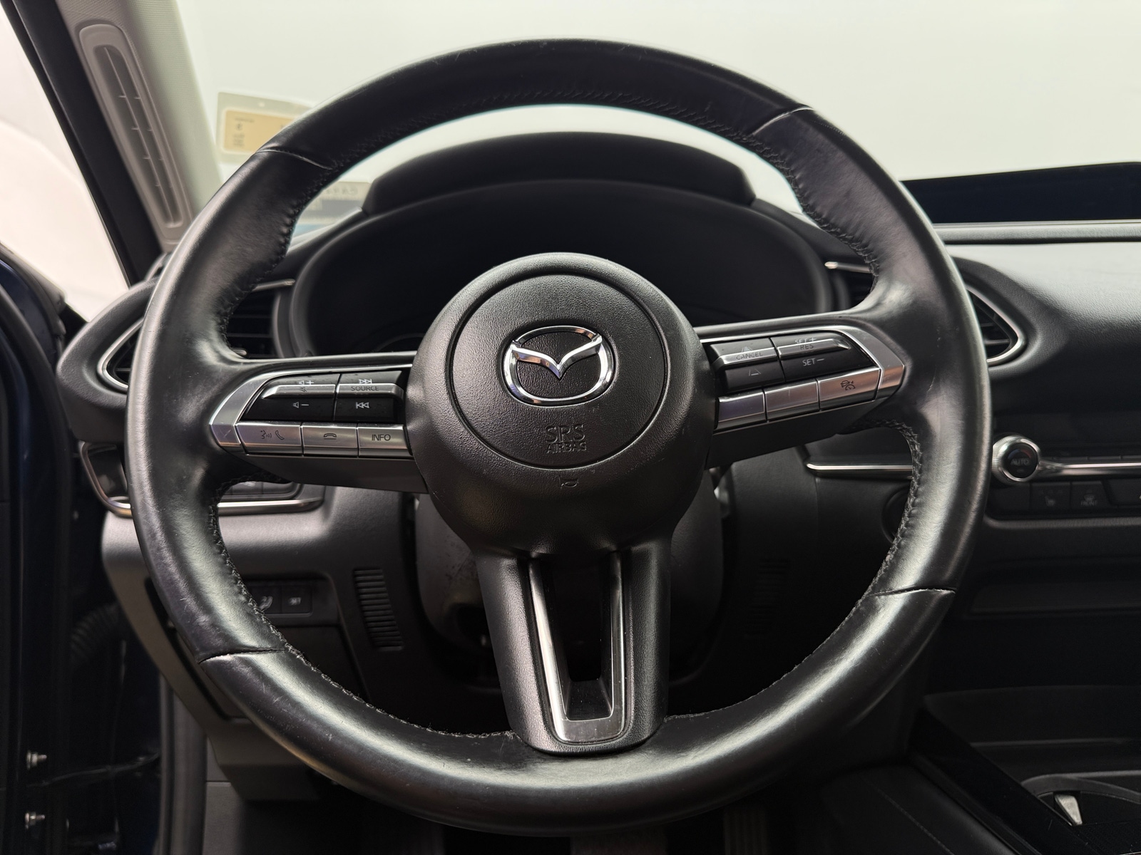 Thumbnail: 2022 Mazda CX-30 - 4