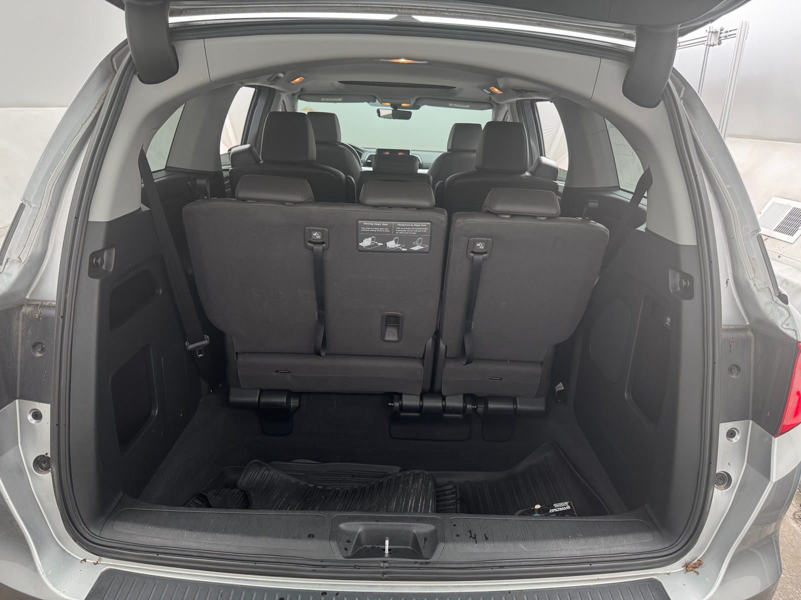 Thumbnail: 2020 Honda Odyssey - 6