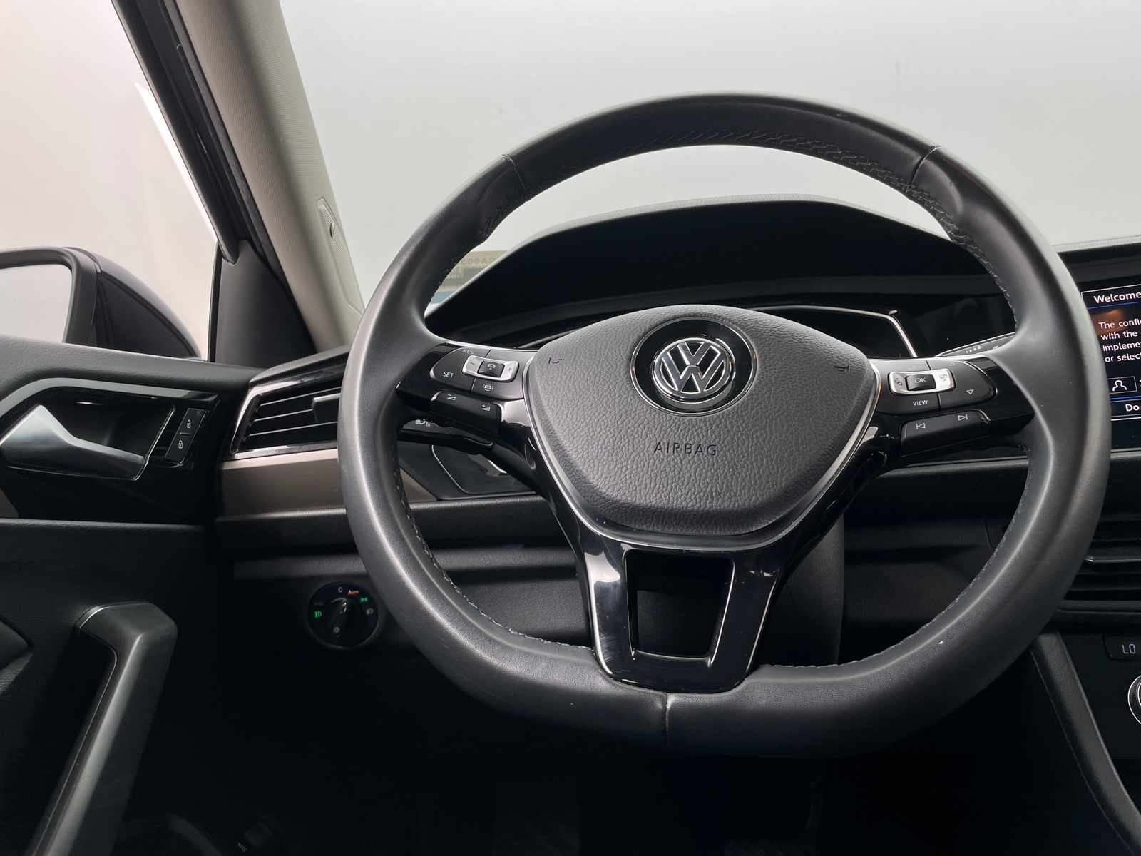 Thumbnail: 2020 Volkswagen Jetta - 5