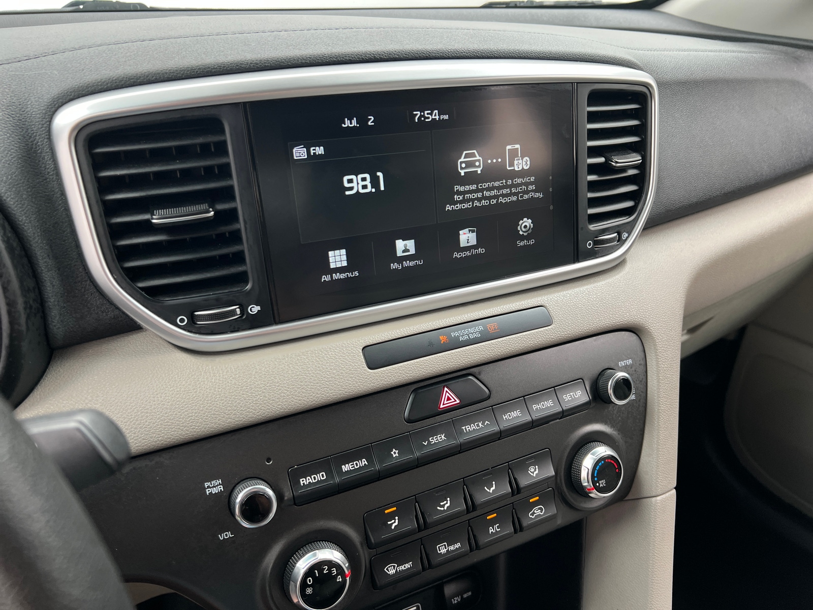 Thumbnail: 2020 Kia Sportage - 4