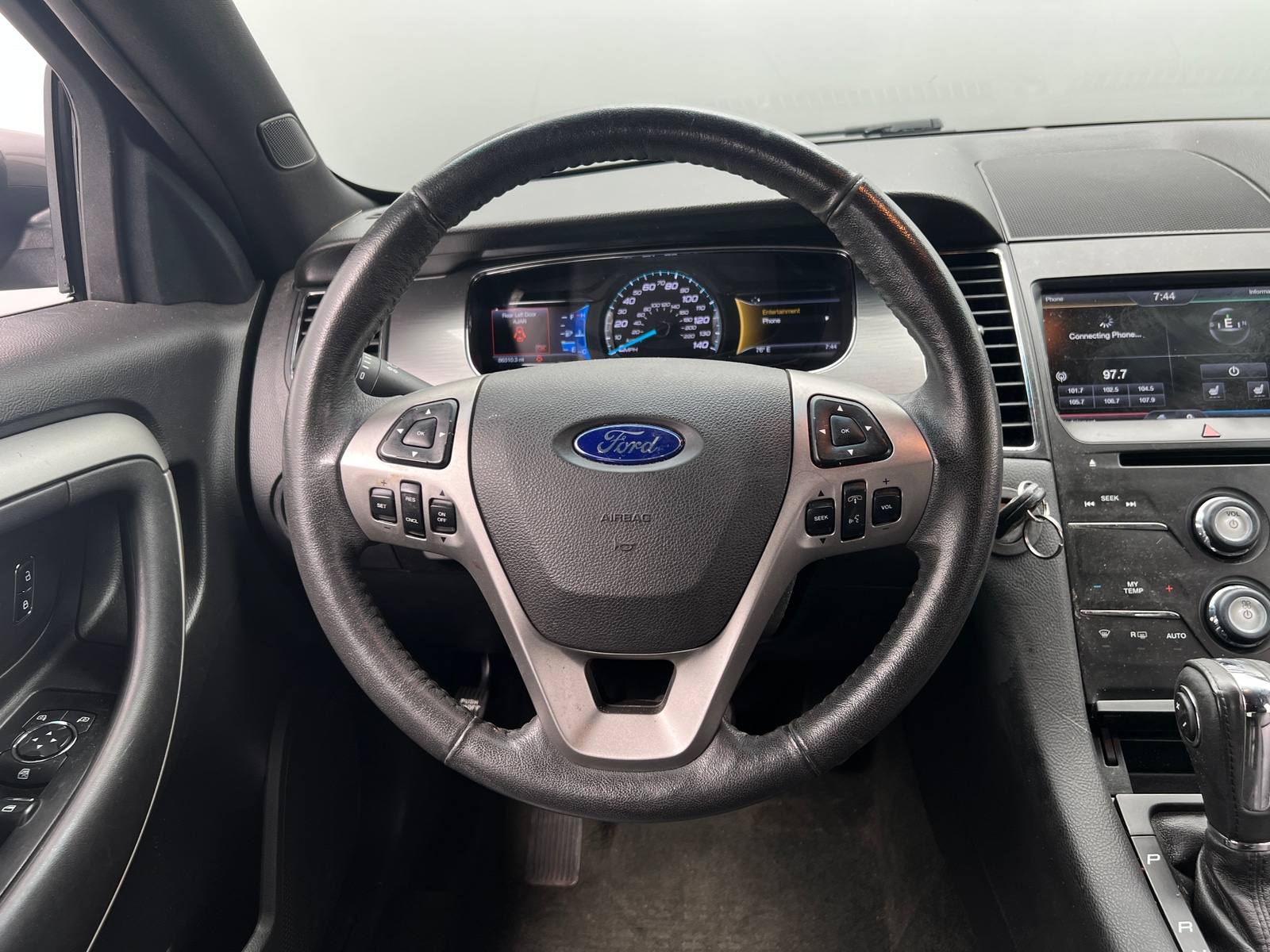 Thumbnail: 2014 Ford Taurus - 5