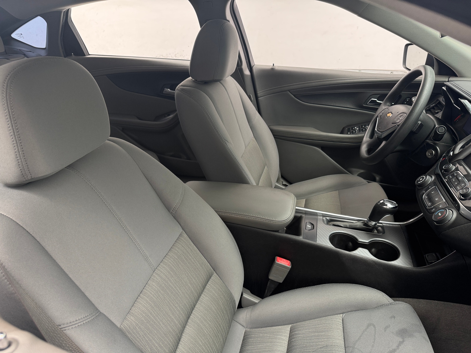 Thumbnail: 2015 Chevrolet Impala - 2
