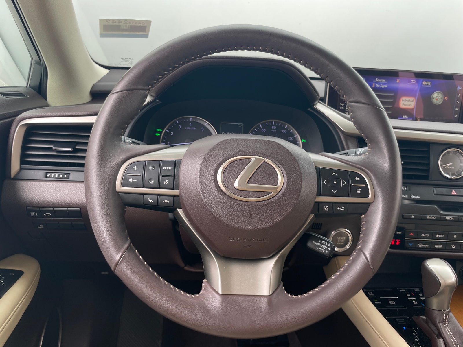 Thumbnail: 2018 Lexus RX - 4