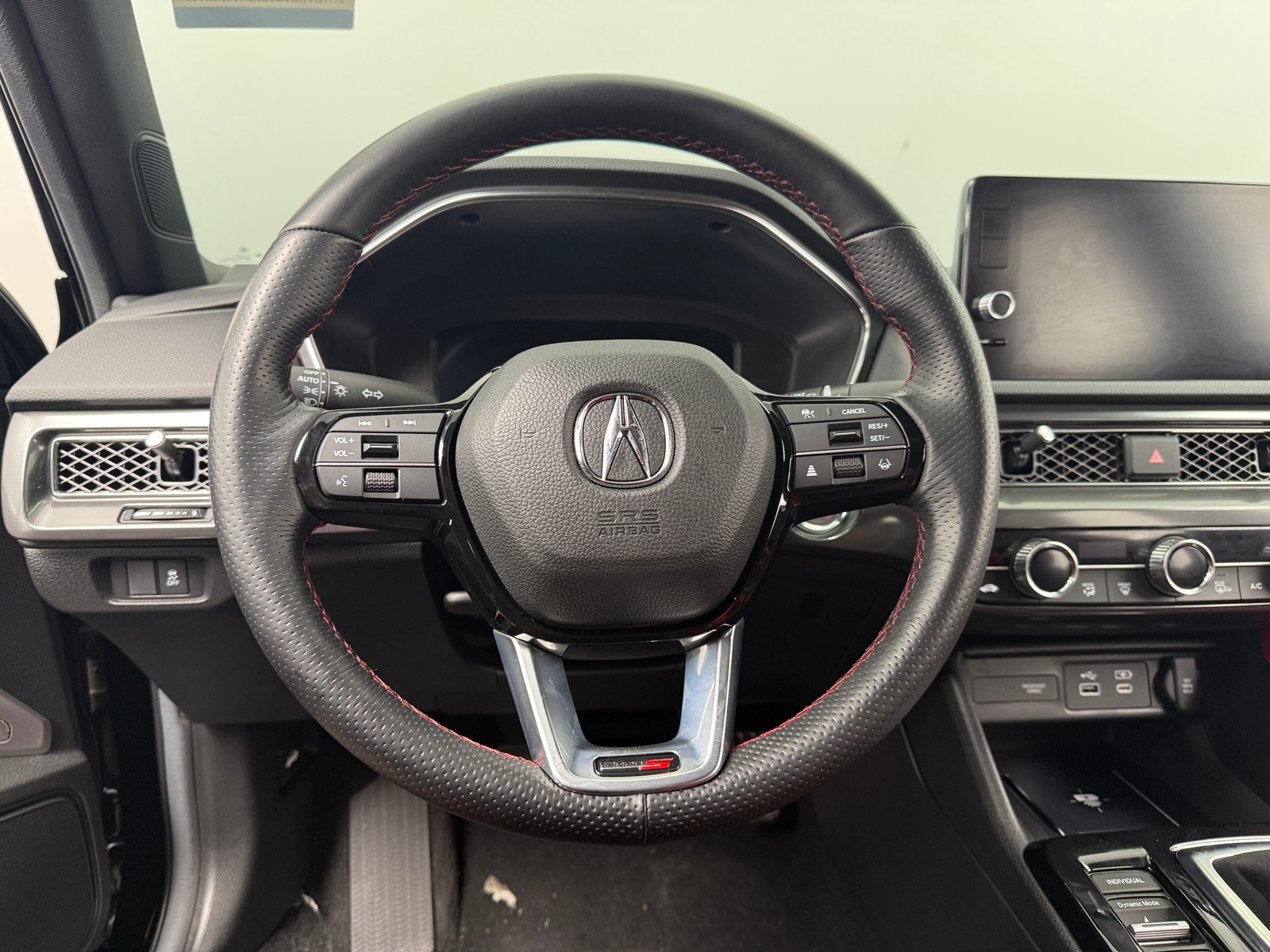Thumbnail: 2025 Acura Integra - 4