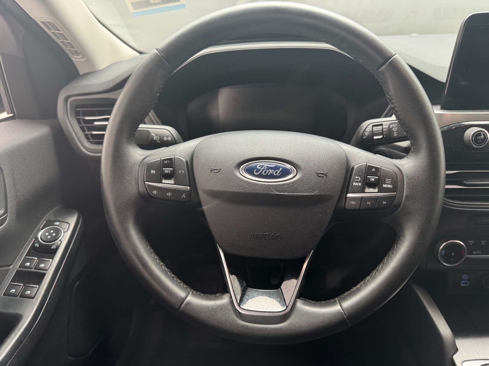 Thumbnail: 2023 Ford Escape - 5