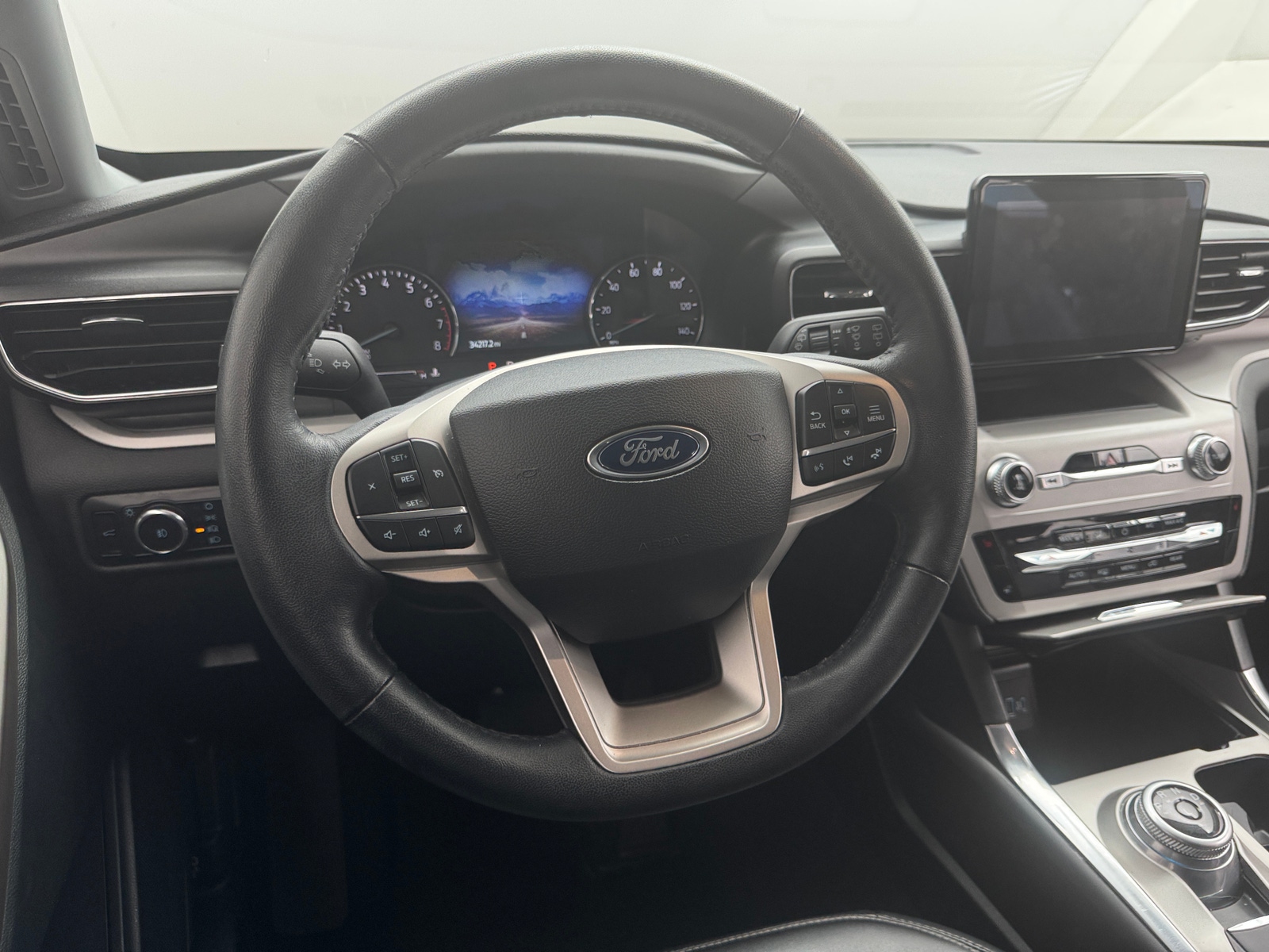 Thumbnail: 2023 Ford Explorer - 5