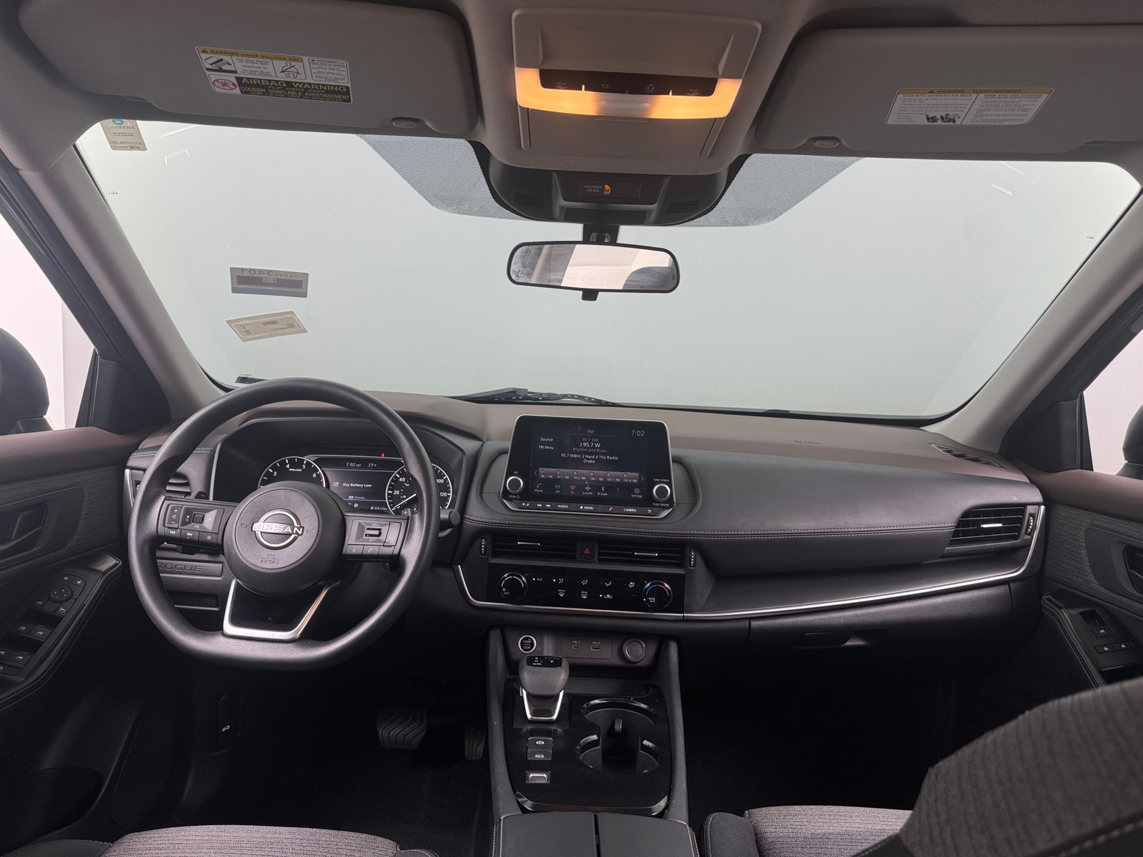 Thumbnail: 2022 Nissan Rogue - 3