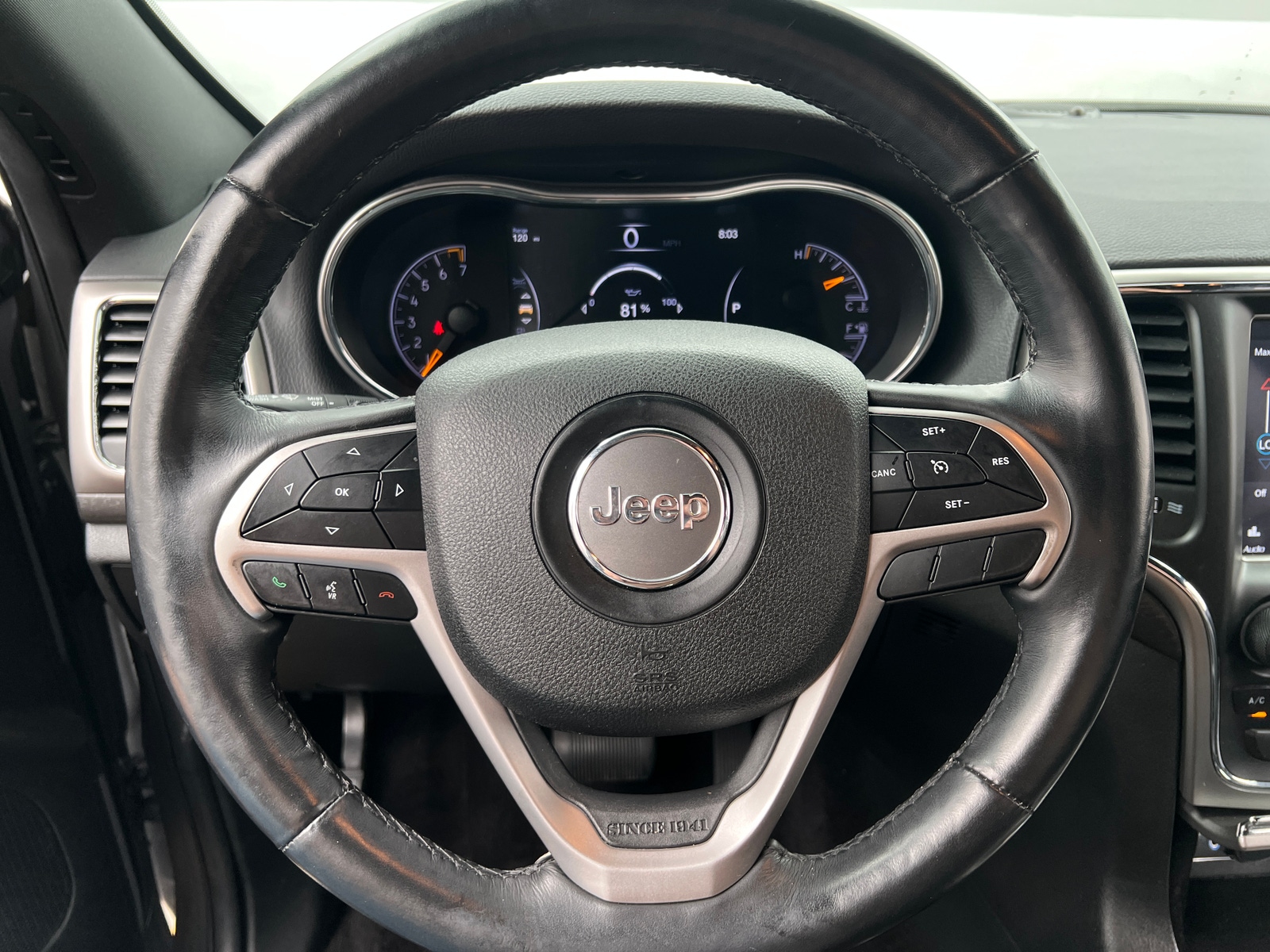 Thumbnail: 2018 Jeep Grand Cherokee - 5