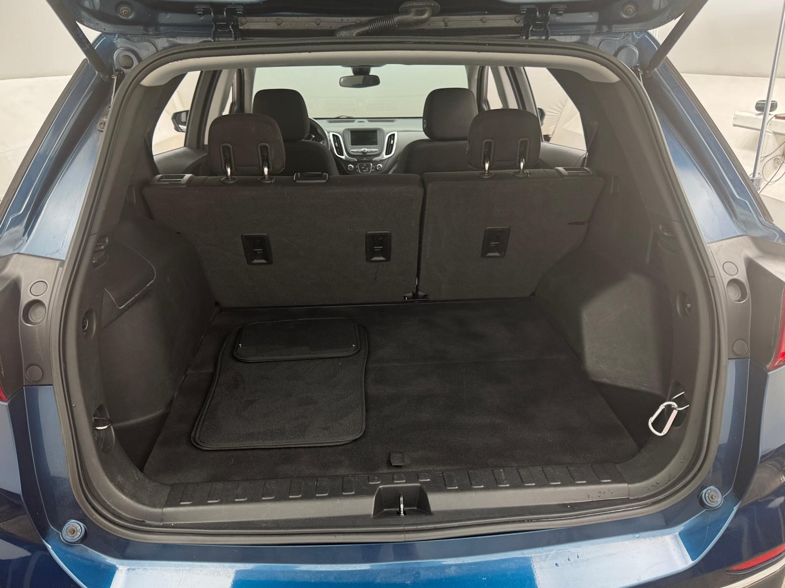 Thumbnail: 2020 Chevrolet Equinox - 7