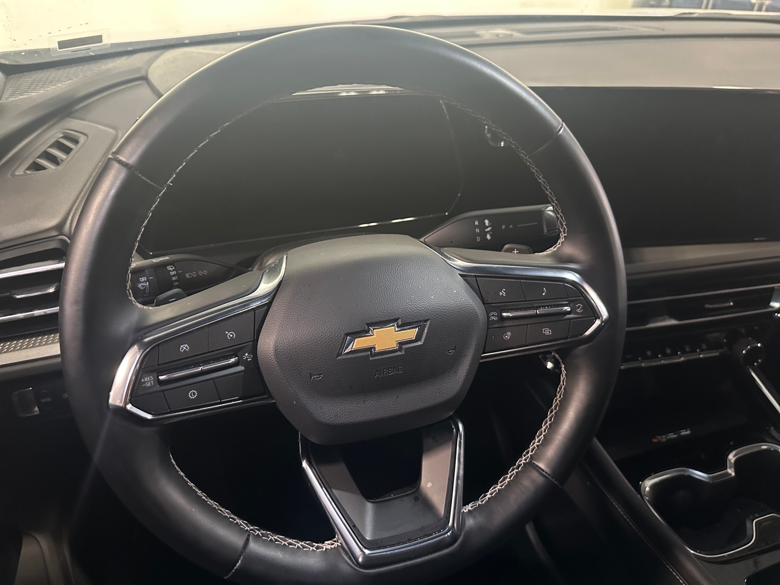 Thumbnail: 2026 Chevrolet Traverse - 5