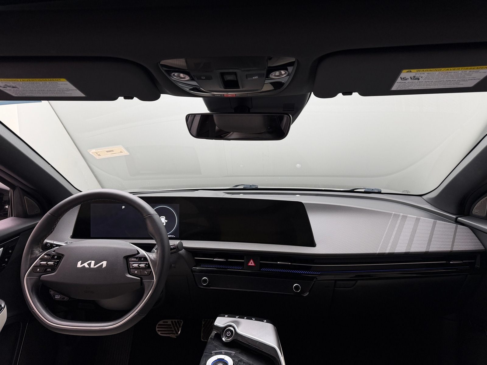 Thumbnail: 2022 Kia EV6 - 2