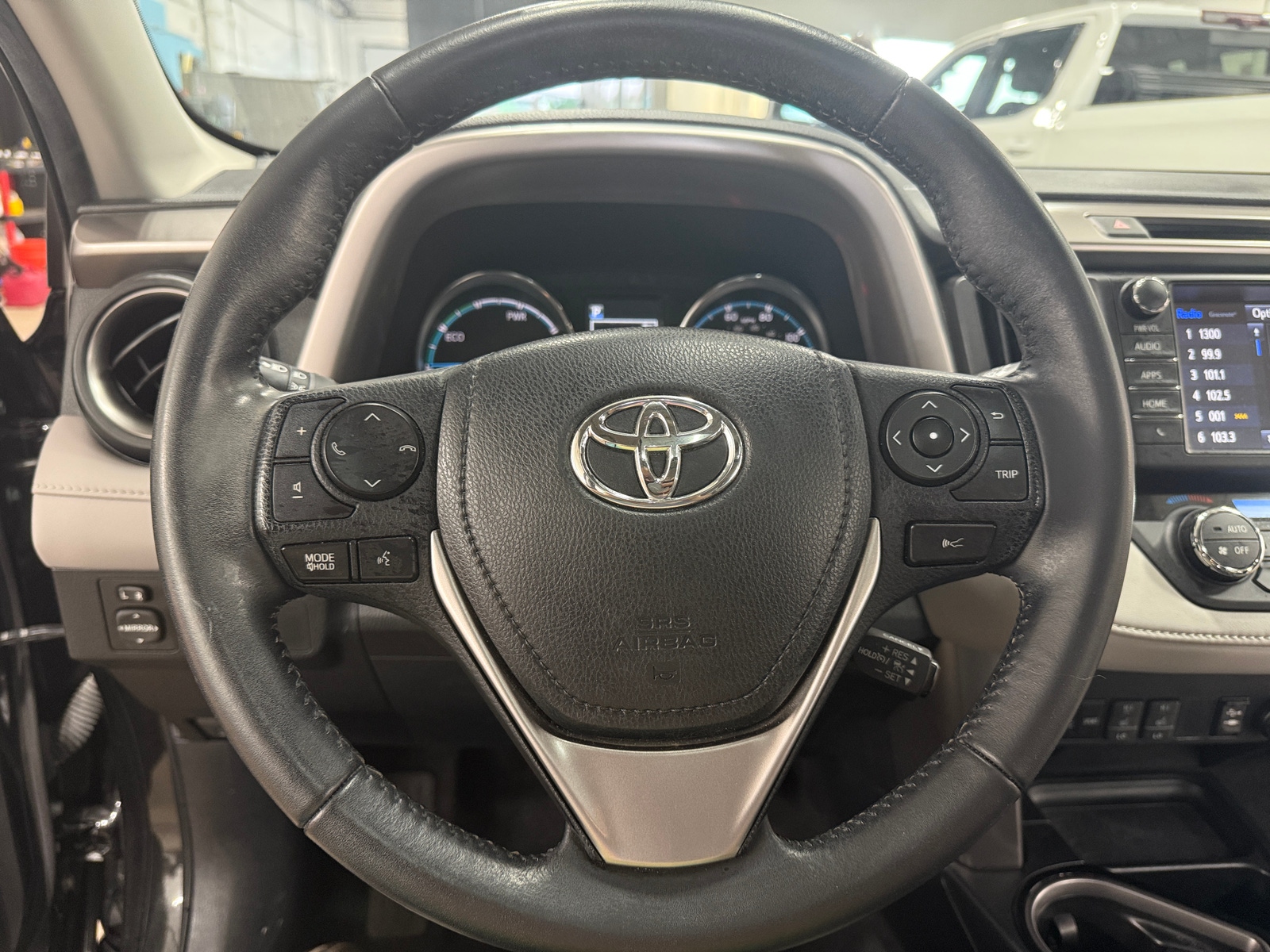 Thumbnail: 2016 Toyota RAV4 - 5