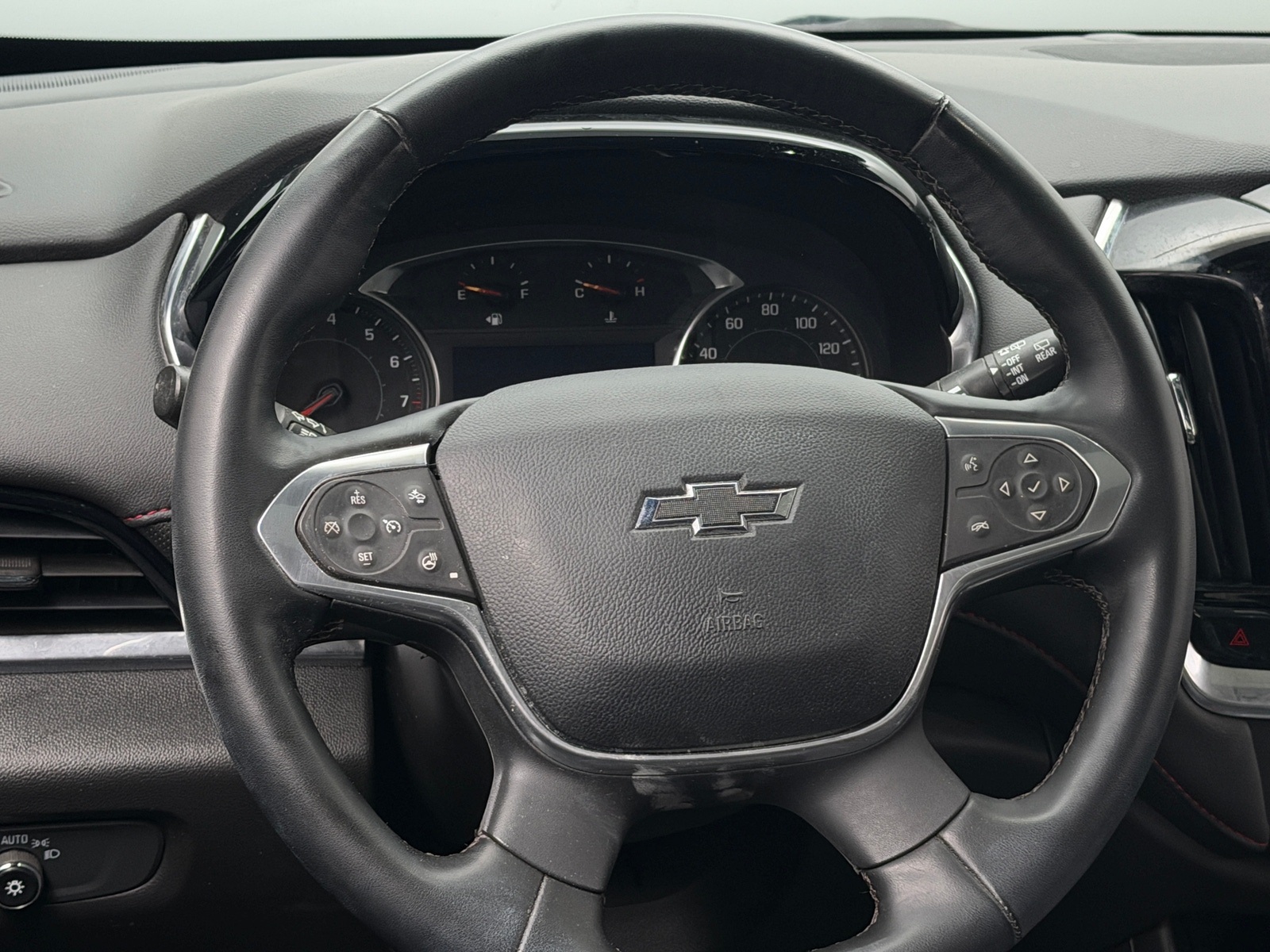 Thumbnail: 2023 Chevrolet Traverse - 4