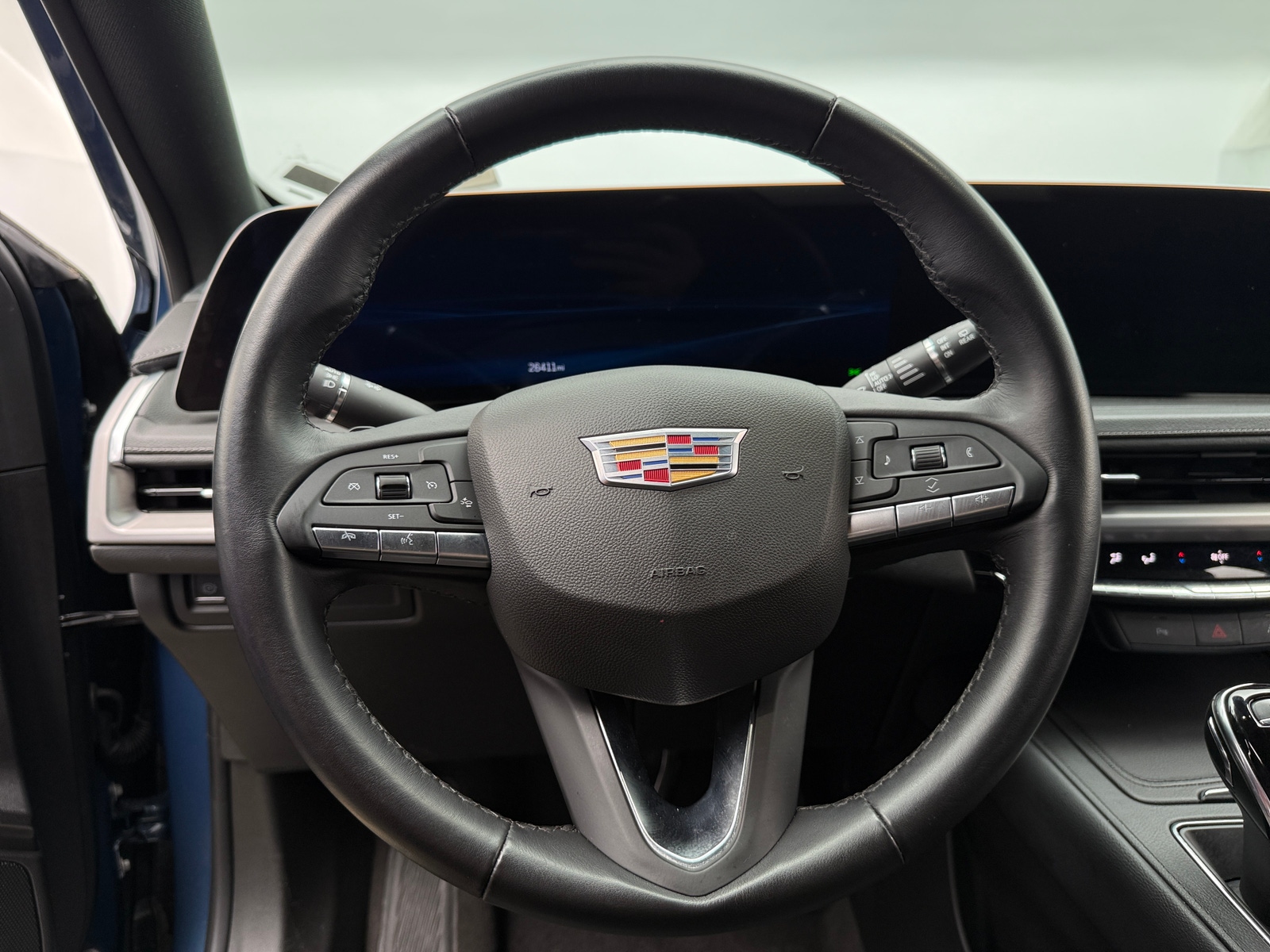 Thumbnail: 2025 Cadillac XT4 - 4