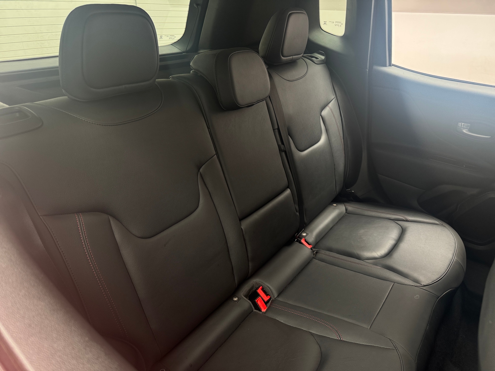 Thumbnail: 2021 Jeep Renegade - 6