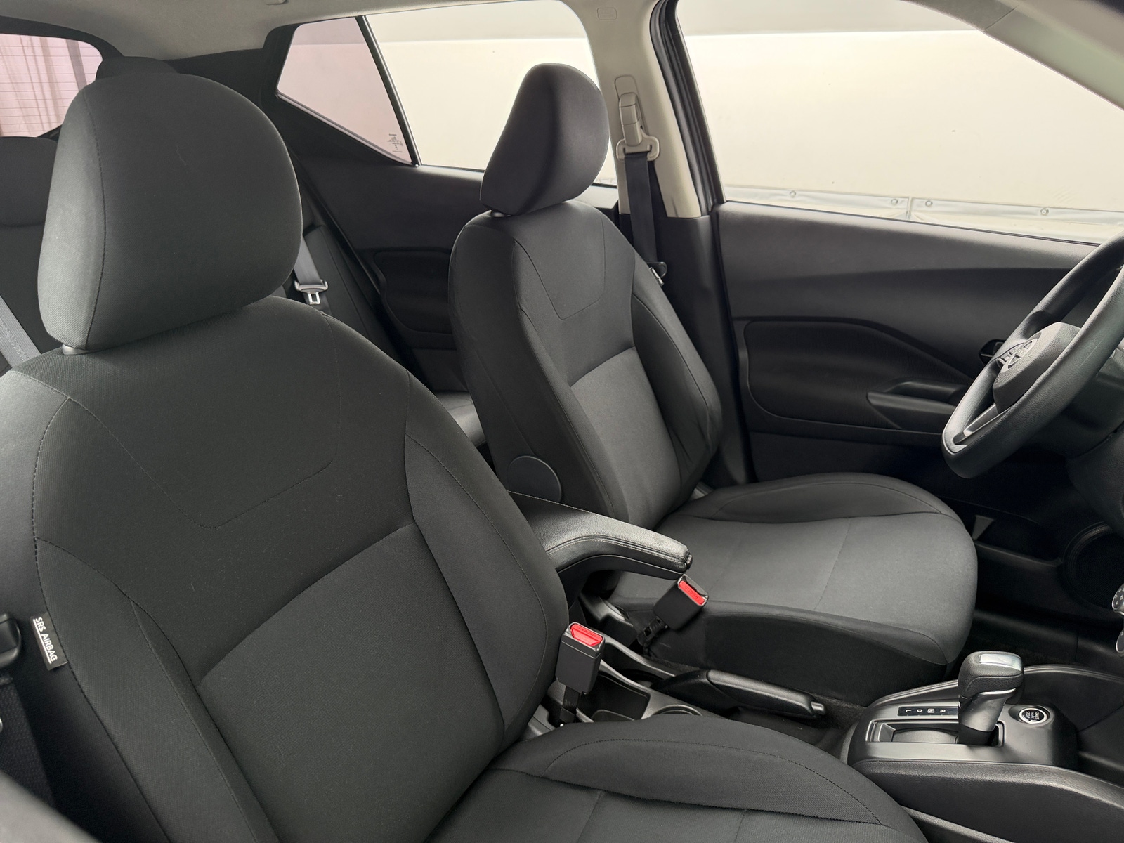 Thumbnail: 2023 Nissan Kicks - 2