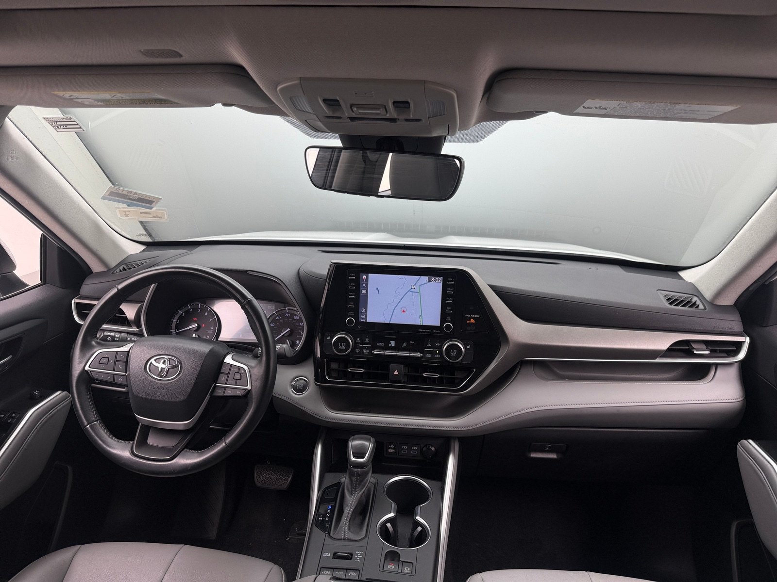 Thumbnail: 2022 Toyota Highlander - 2