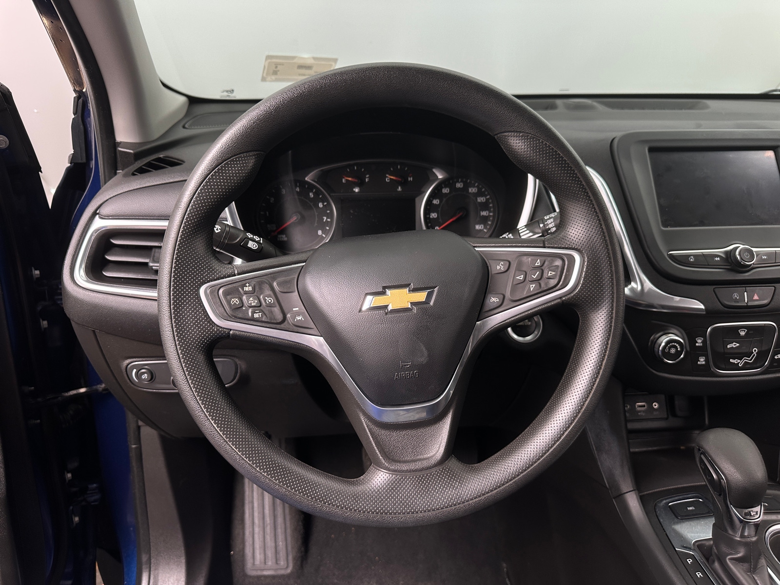 Thumbnail: 2023 Chevrolet Equinox - 5