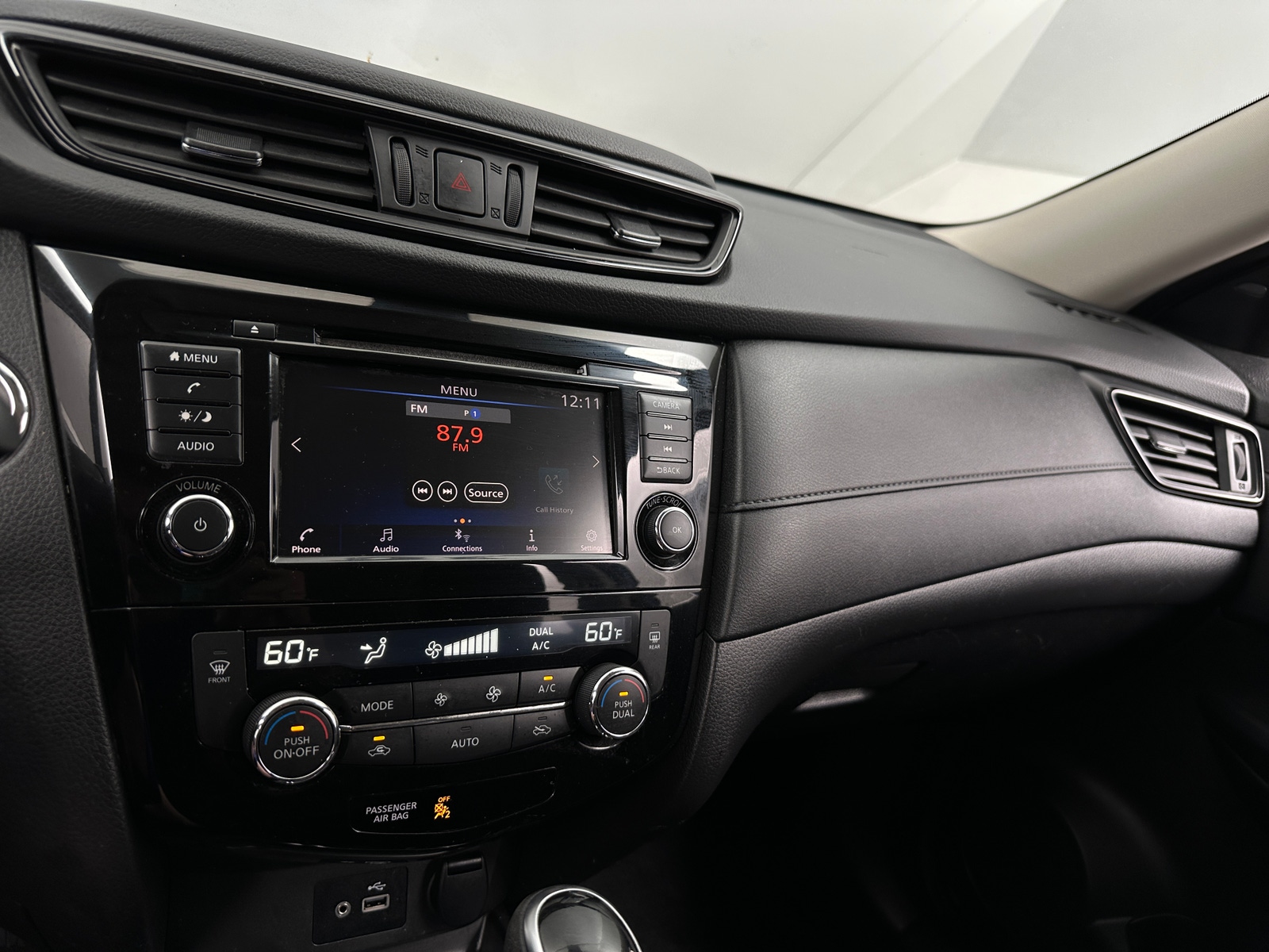 Thumbnail: 2020 Nissan Rogue - 4