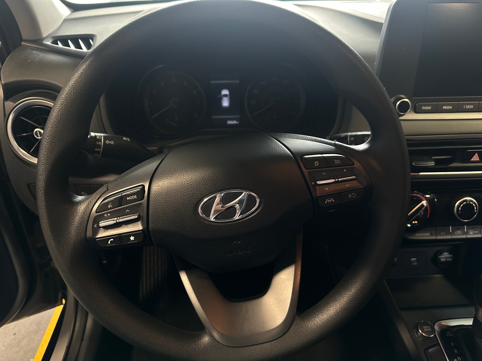 Thumbnail: 2023 Hyundai Kona - 5