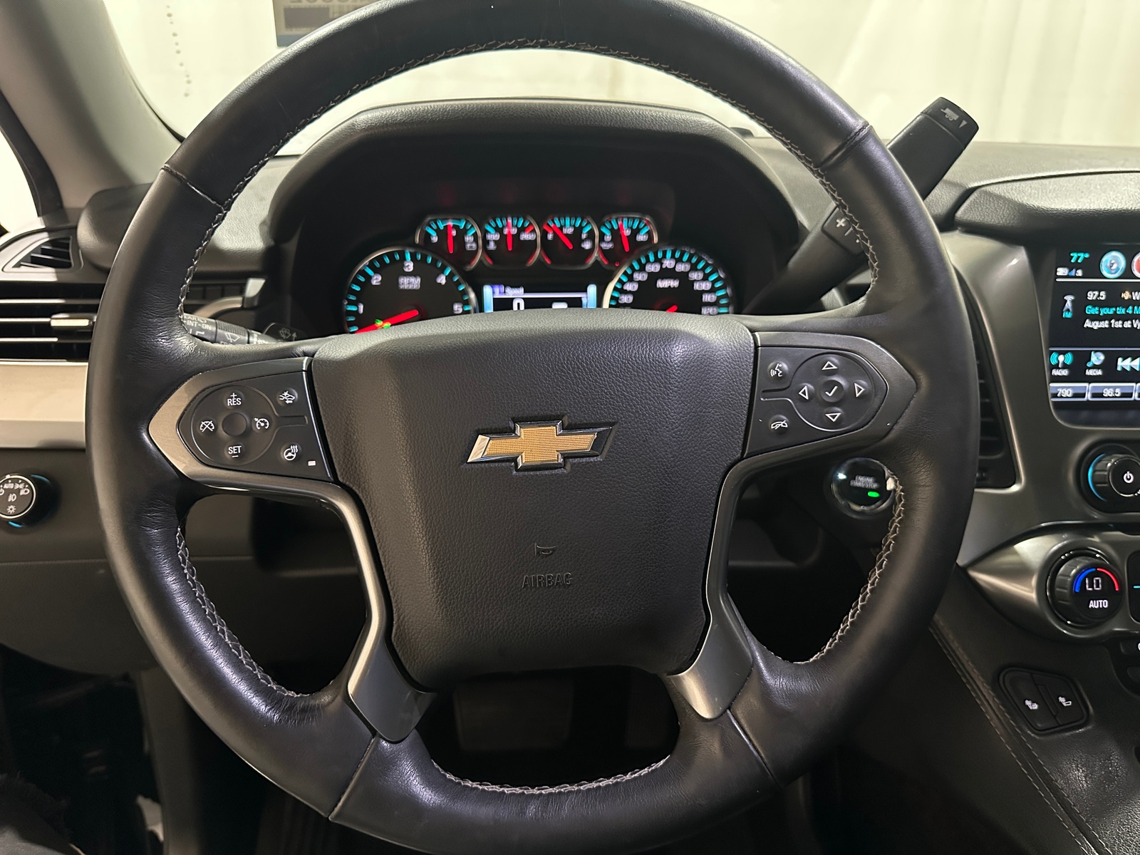 Thumbnail: 2018 Chevrolet Tahoe - 4