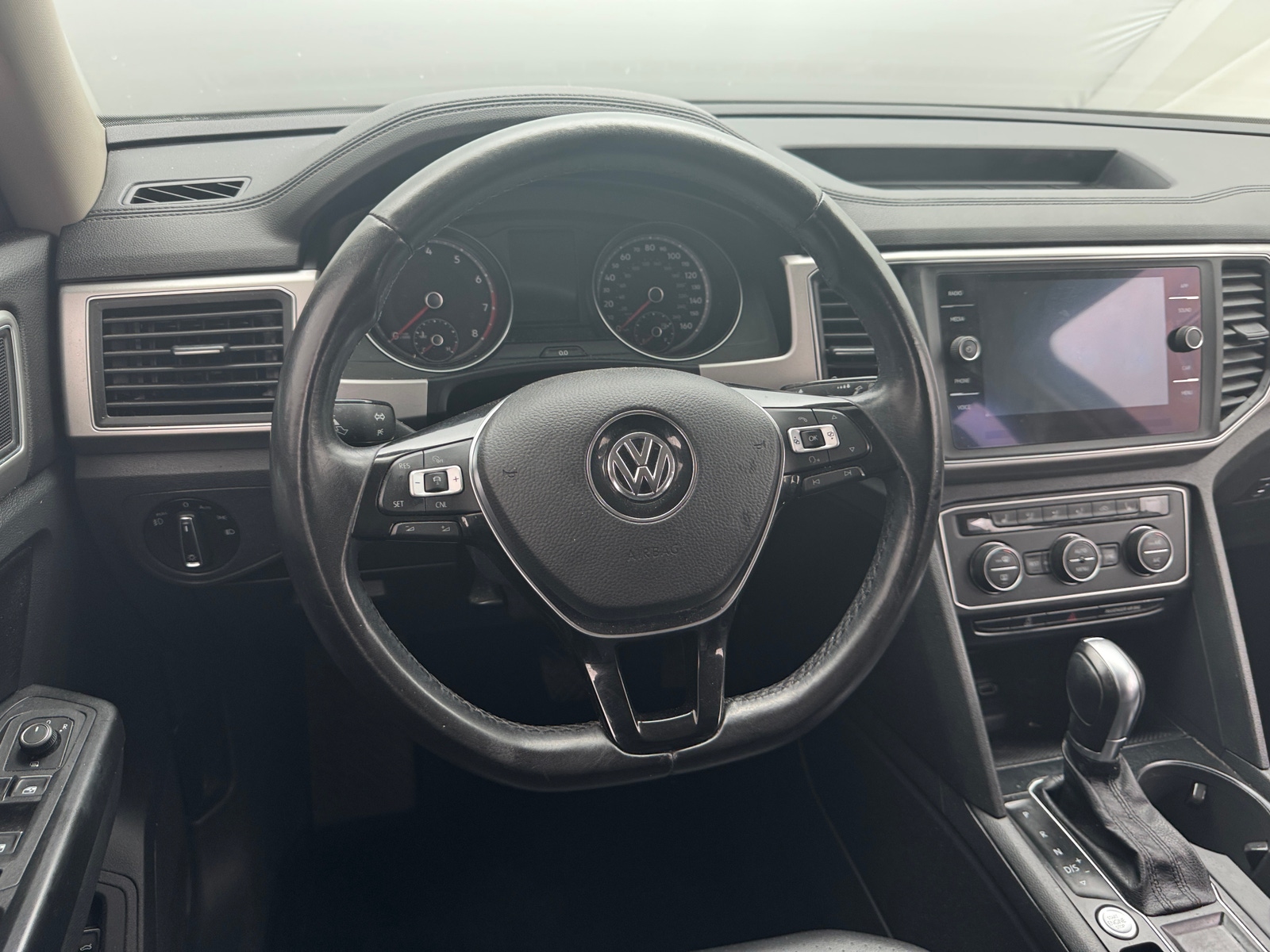Thumbnail: 2018 Volkswagen Atlas - 4