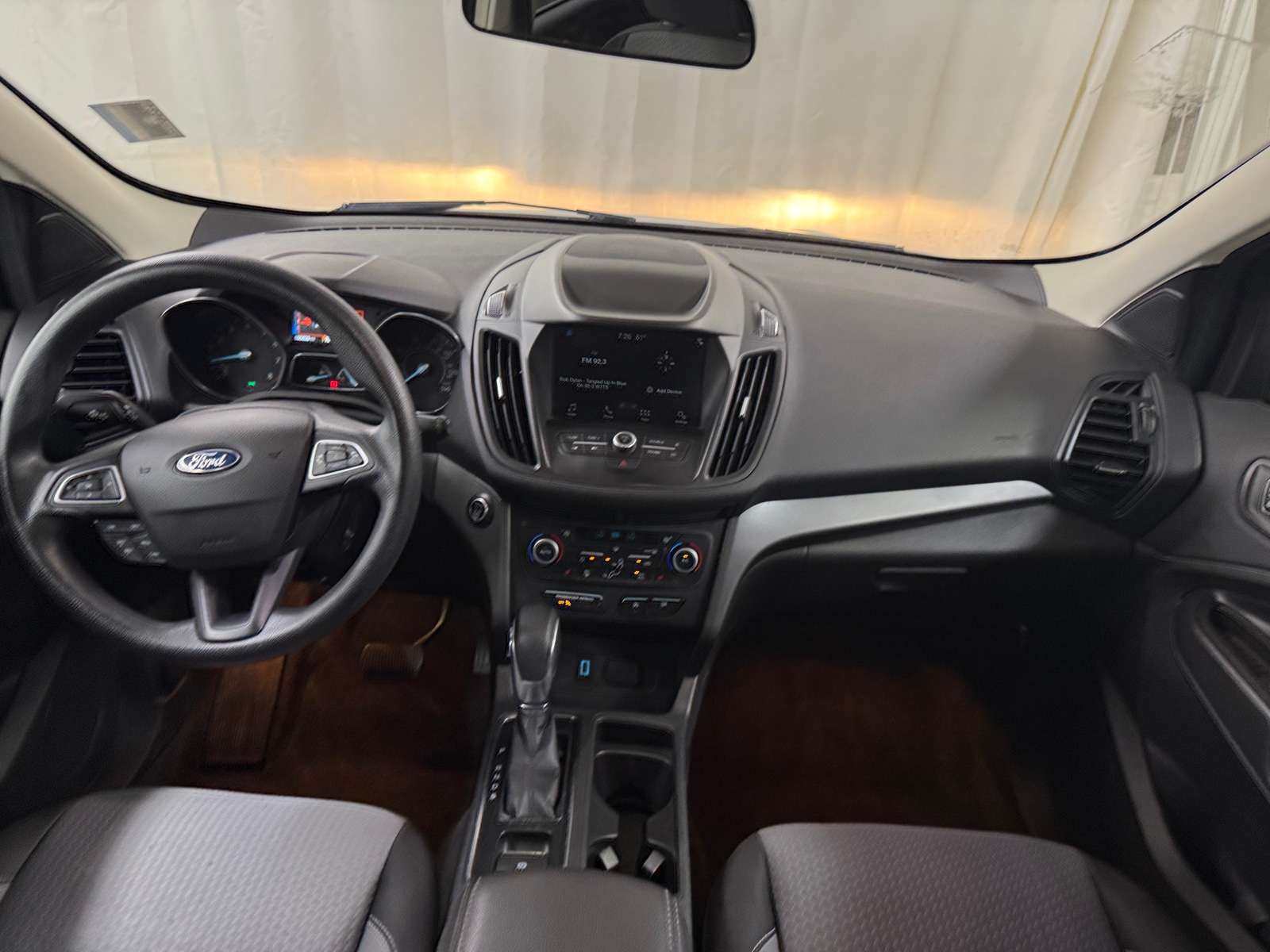 Thumbnail: 2019 Ford Escape - 3