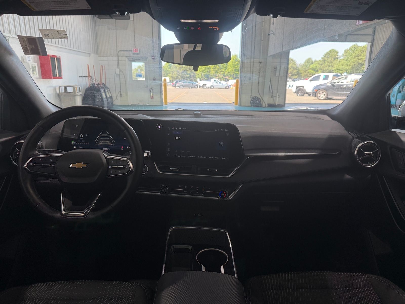 Thumbnail: 2025 Chevrolet Equinox - 3