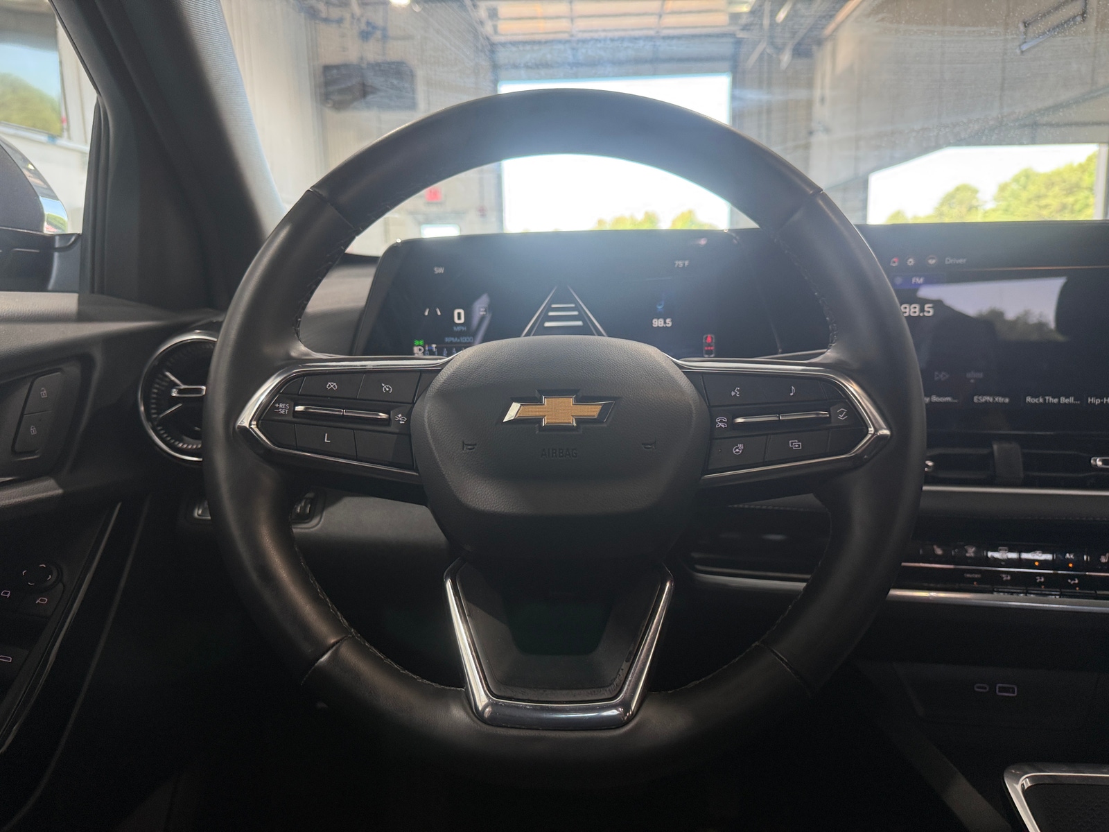 Thumbnail: 2025 Chevrolet Equinox - 5