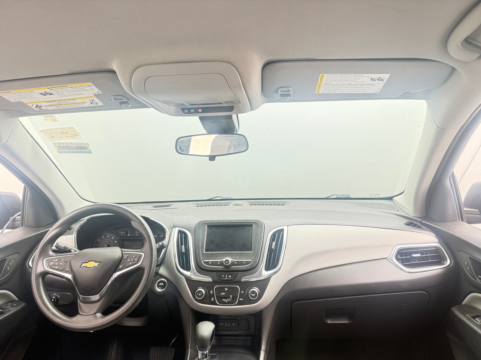 Thumbnail: 2022 Chevrolet Equinox - 3