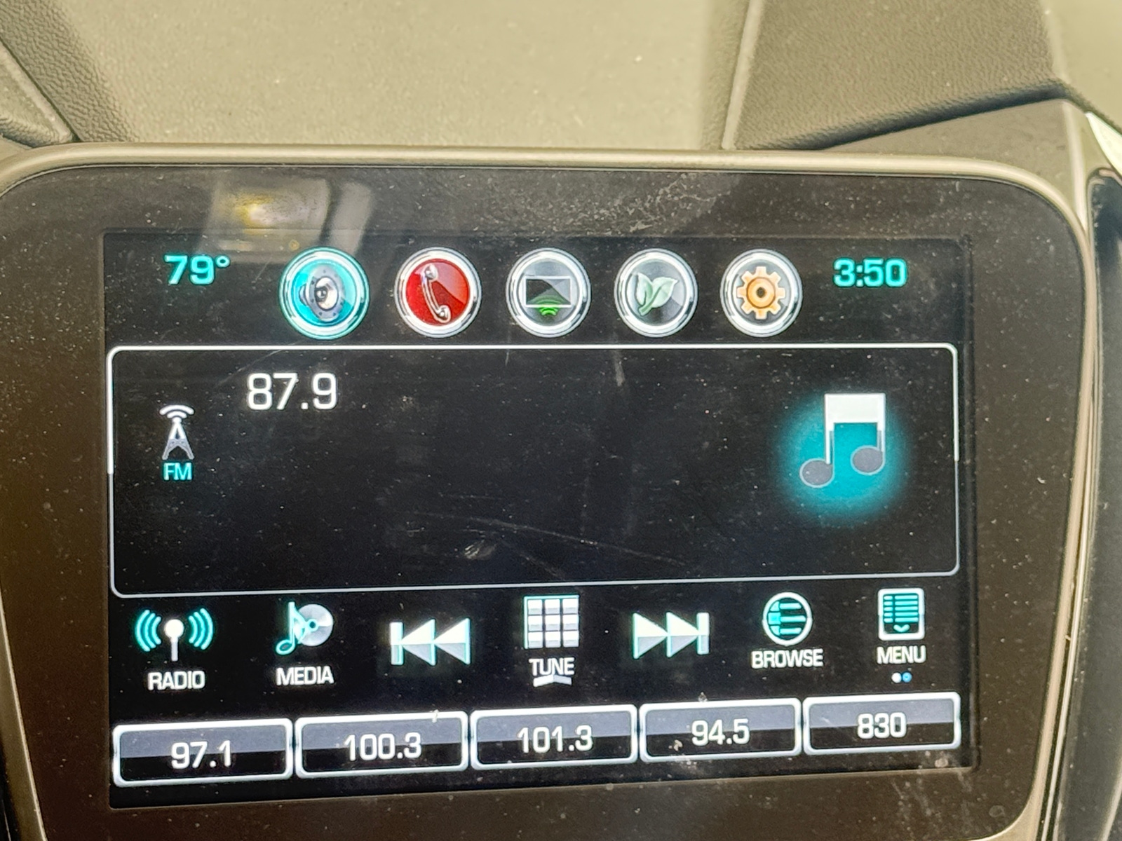 Thumbnail: 2017 Chevrolet Volt - 4