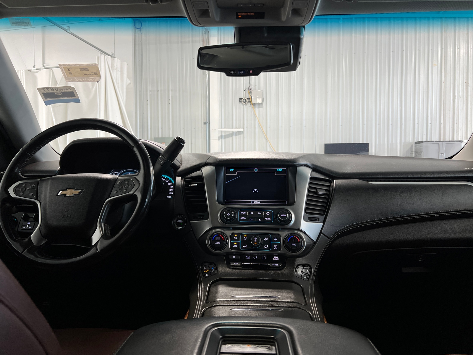 Thumbnail: 2019 Chevrolet Tahoe - 2