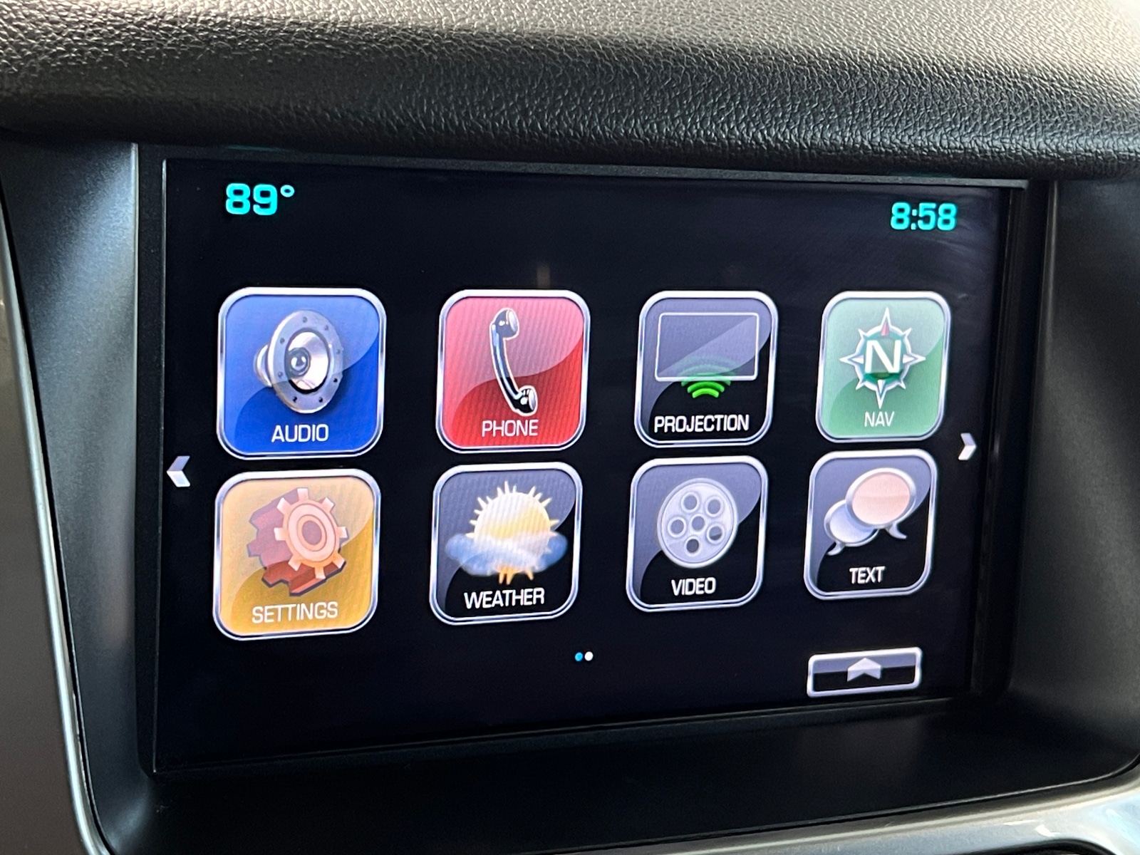 Thumbnail: 2019 Chevrolet Tahoe - 3