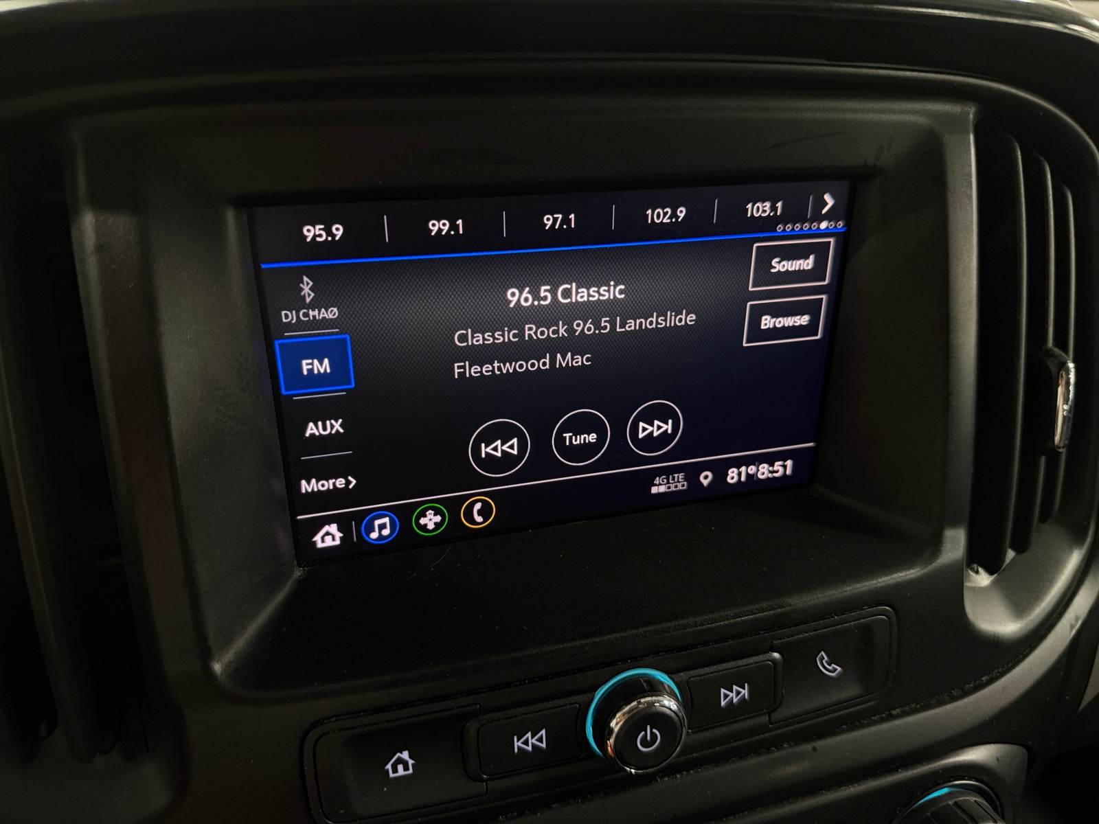 Thumbnail: 2021 Chevrolet Colorado - 4
