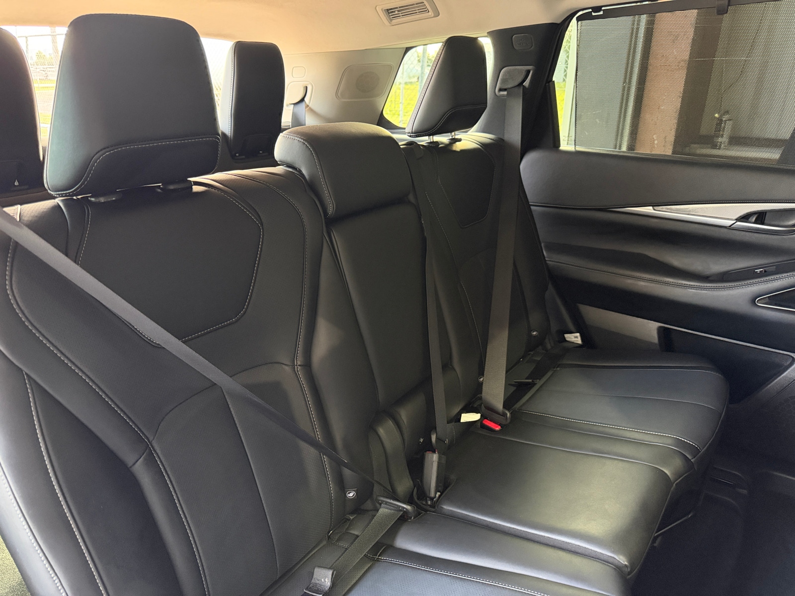 Thumbnail: 2026 INFINITI QX60 - 5