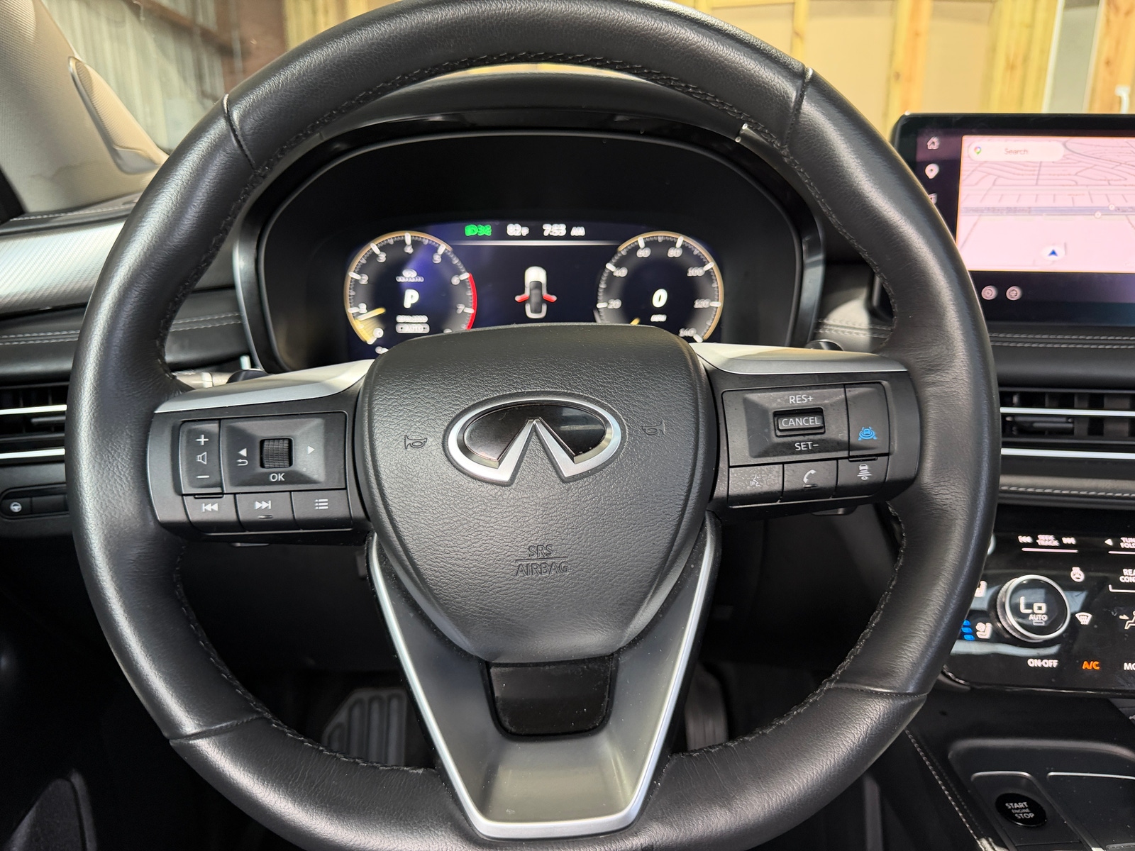 Thumbnail: 2026 INFINITI QX60 - 4